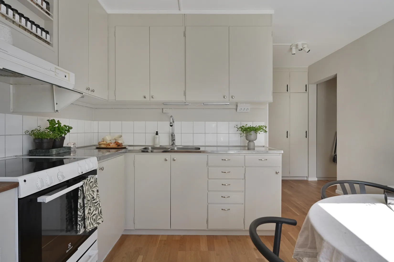 Bostadsrätt, Tegvägen 82, Viksjö, Järfälla