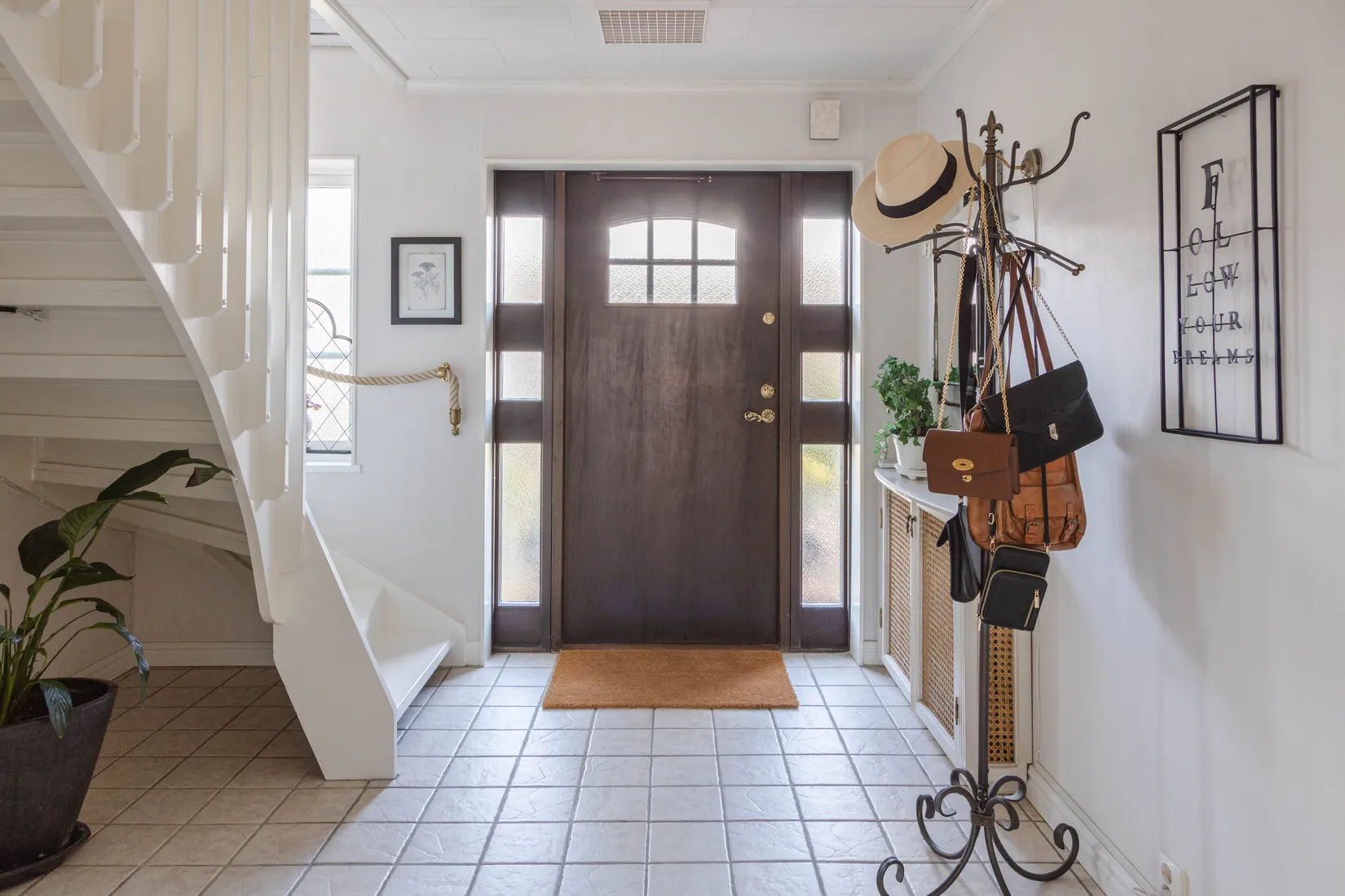 Villa, Ringblommevägen 13, Önsta Gryta, Västerås