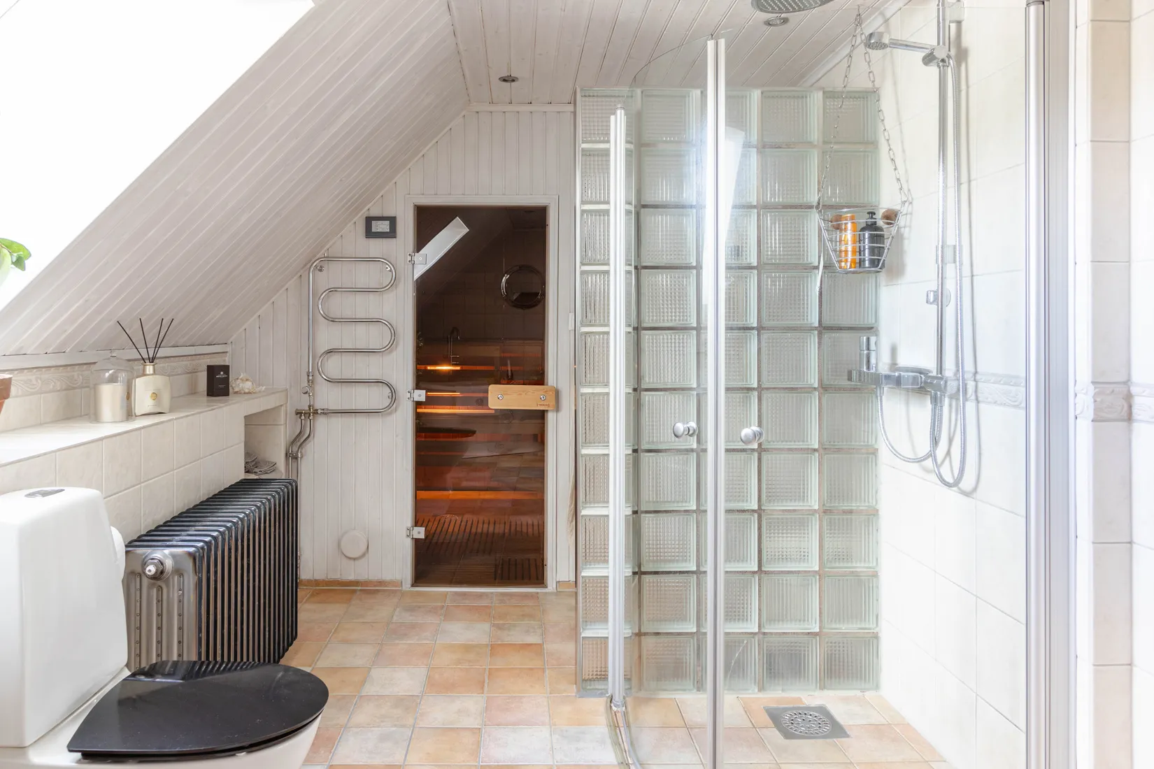 Villa, Ringblommevägen 13, Önsta Gryta, Västerås