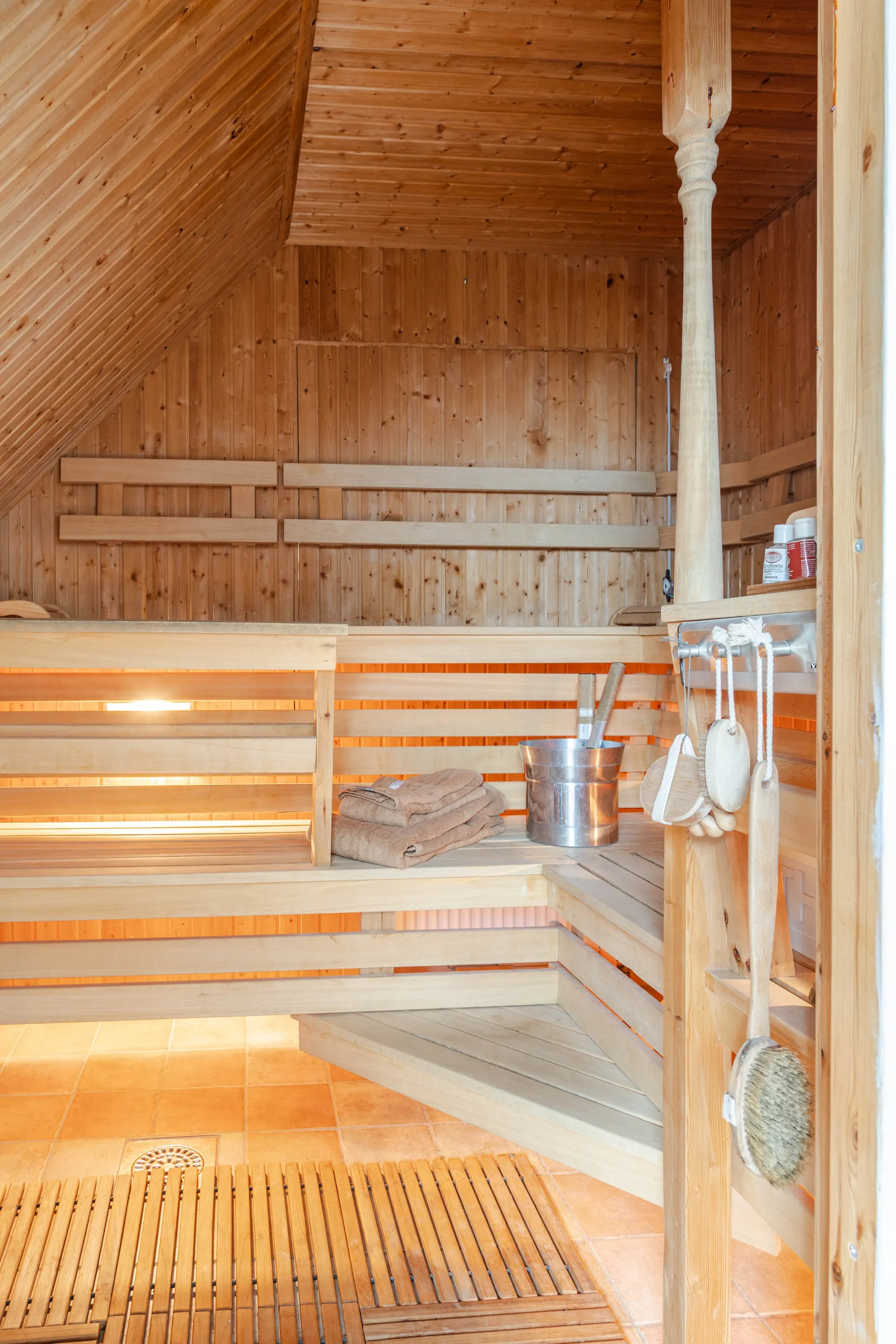 Villa, Ringblommevägen 13, Önsta Gryta, Västerås