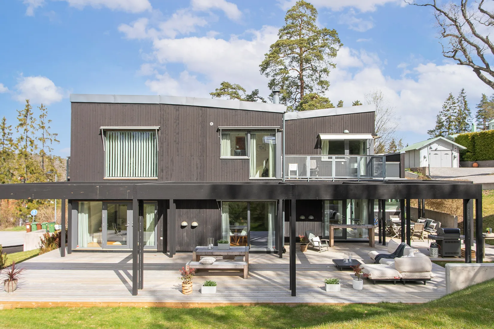 Villa, Hermelinsvägen 18B, Boo Gård, Nacka