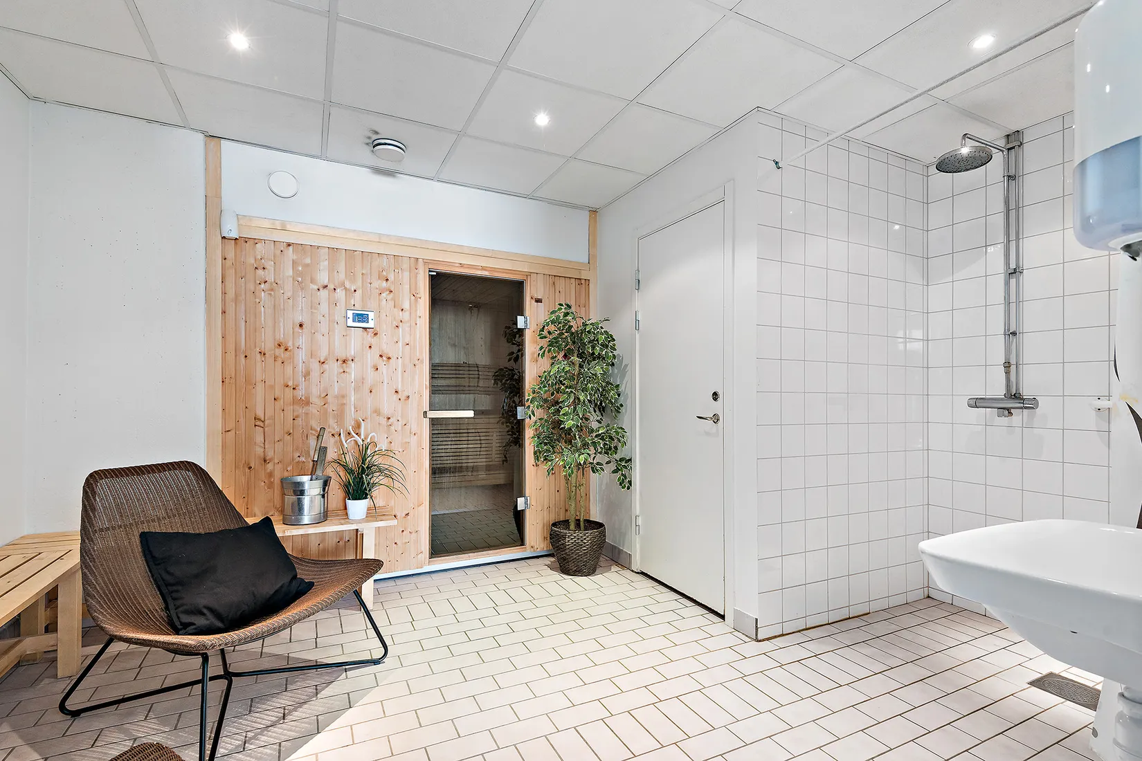 Bostadsrätt, Trädgårdsgatan 19, vån 4, Lilla Alby - Centrala Sundbyberg, Sundbyberg