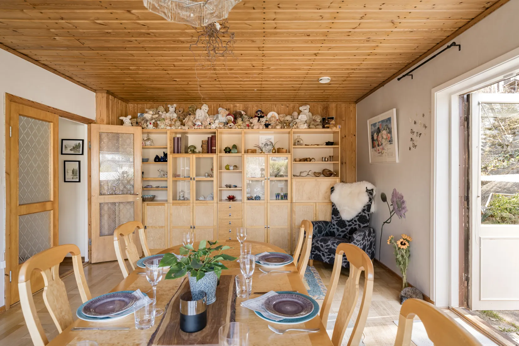 Villa, Brobyvägen 12, Ella Park - Ensta - Ella Gård, Täby