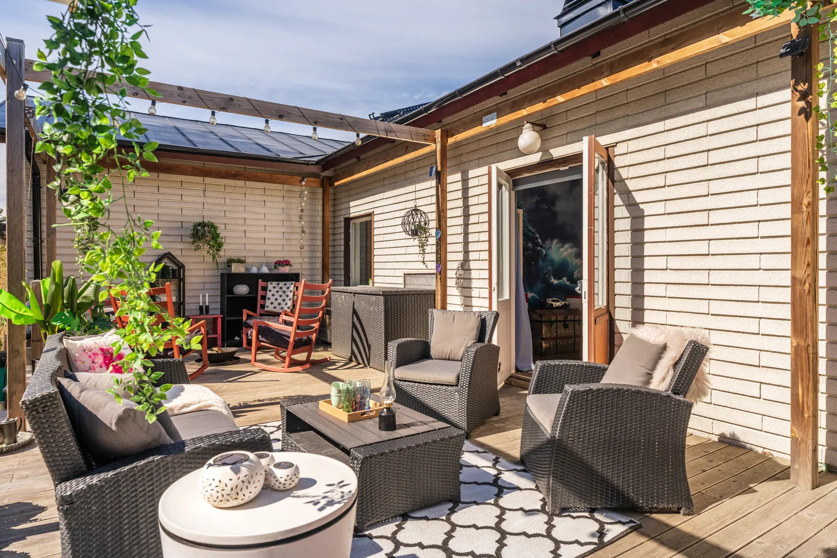Villa, Brobyvägen 12, Ella Park - Ensta - Ella Gård, Täby