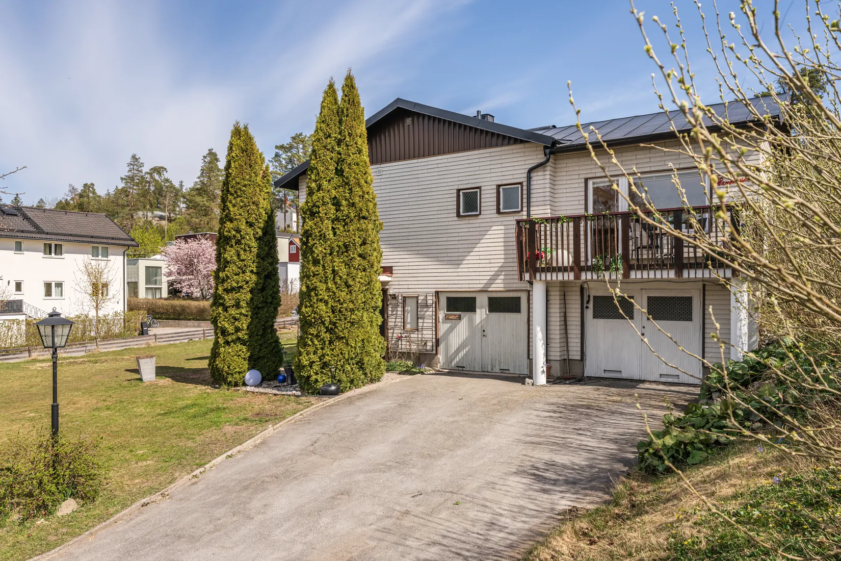 Villa, Brobyvägen 12, Ella Park - Ensta - Ella Gård, Täby