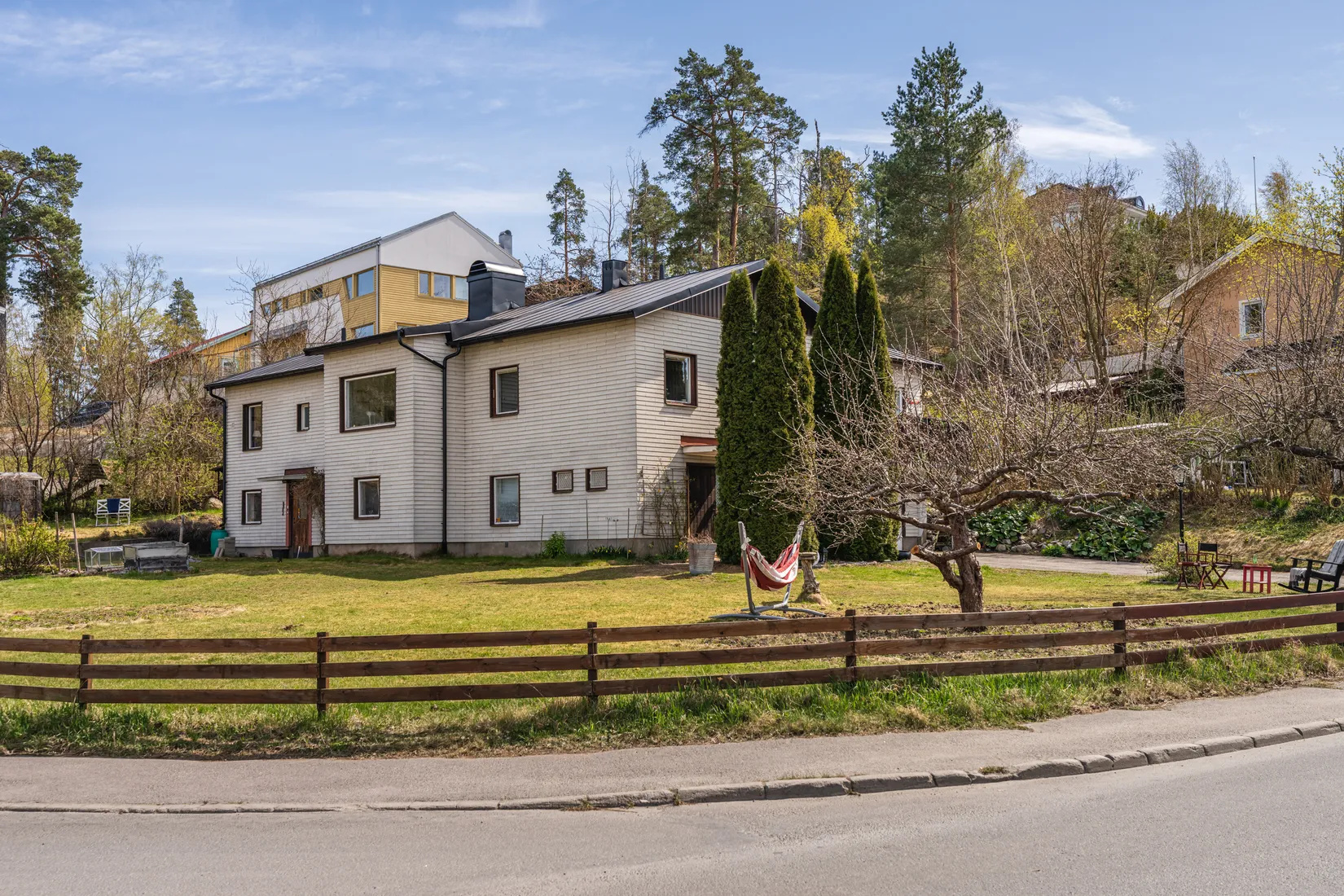 Villa, Brobyvägen 12, Ella Park - Ensta - Ella Gård, Täby
