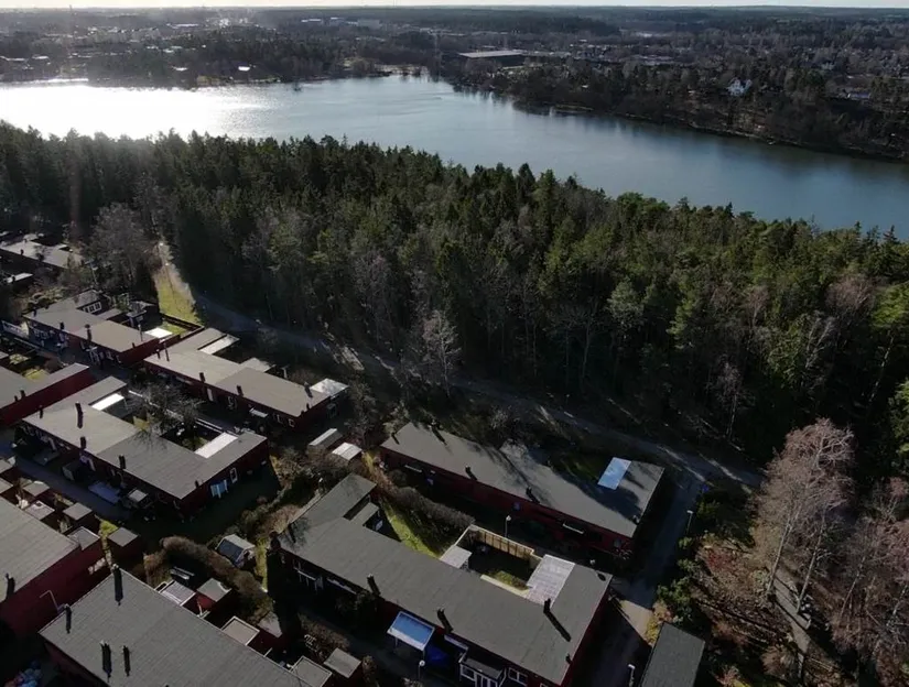 Villa, Radhus, Porsvägen 92, Vaxmora, Sollentuna