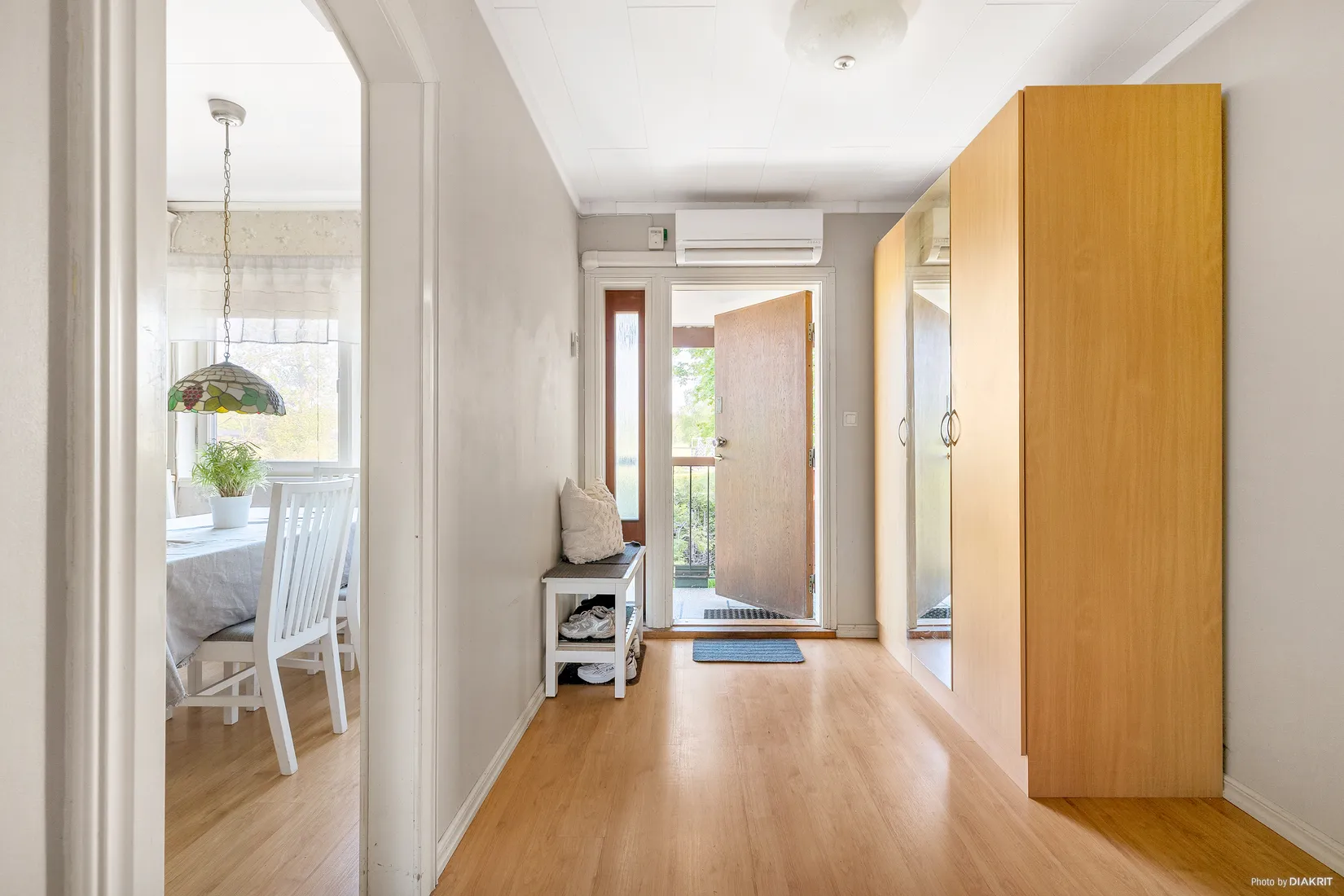 Radhus, Intagsgränd 74, Bromsten, Stockholm