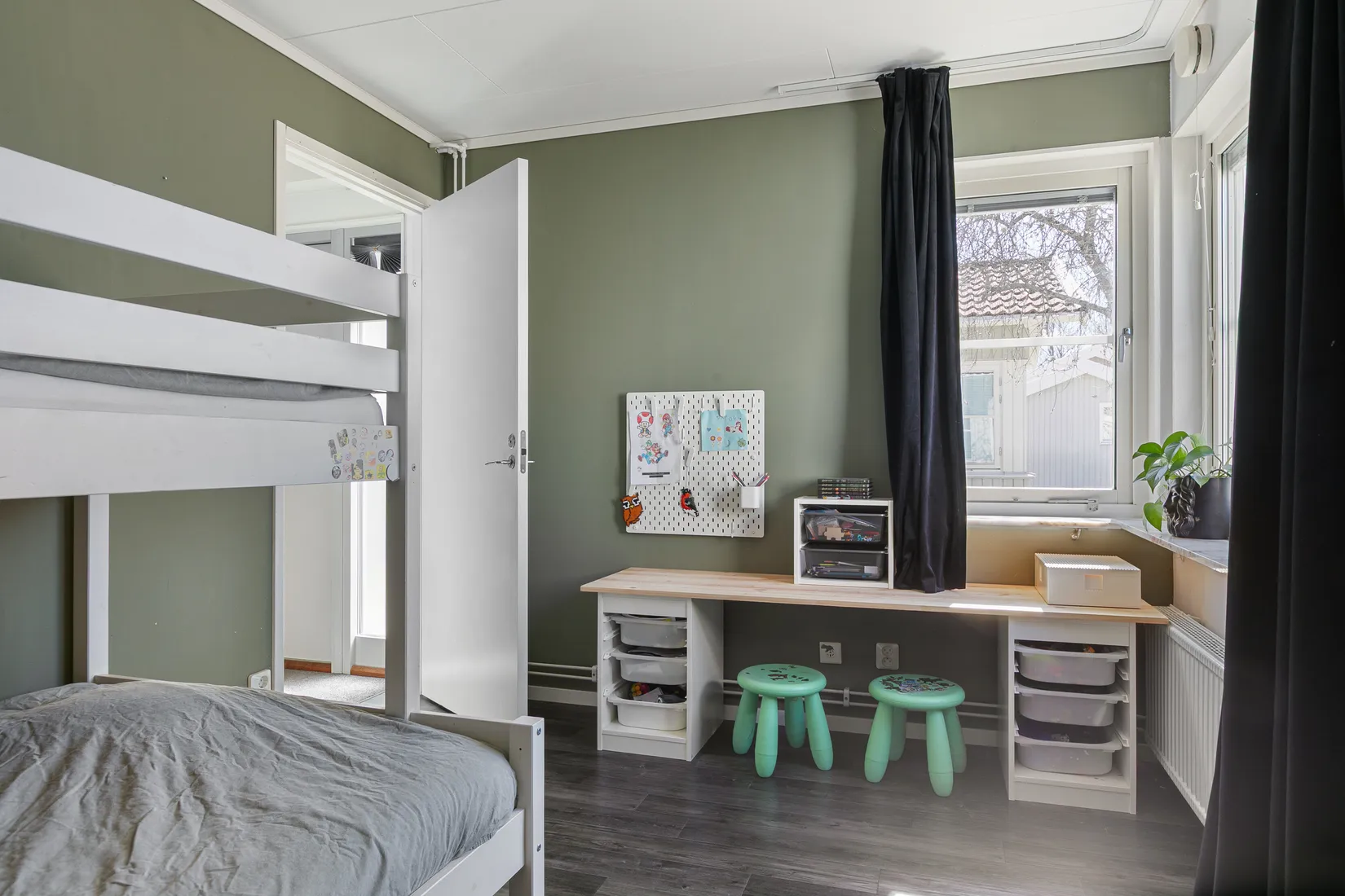 Radhus, Vinbärsvägen 195A, Sätra, Gävle