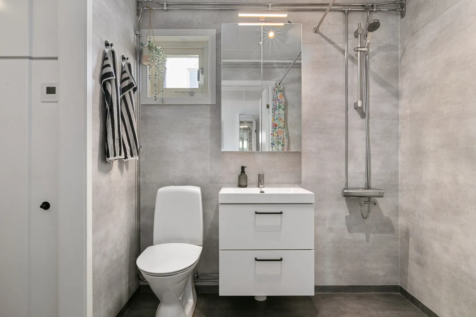 Radhus, Vinbärsvägen 195A, Sätra, Gävle