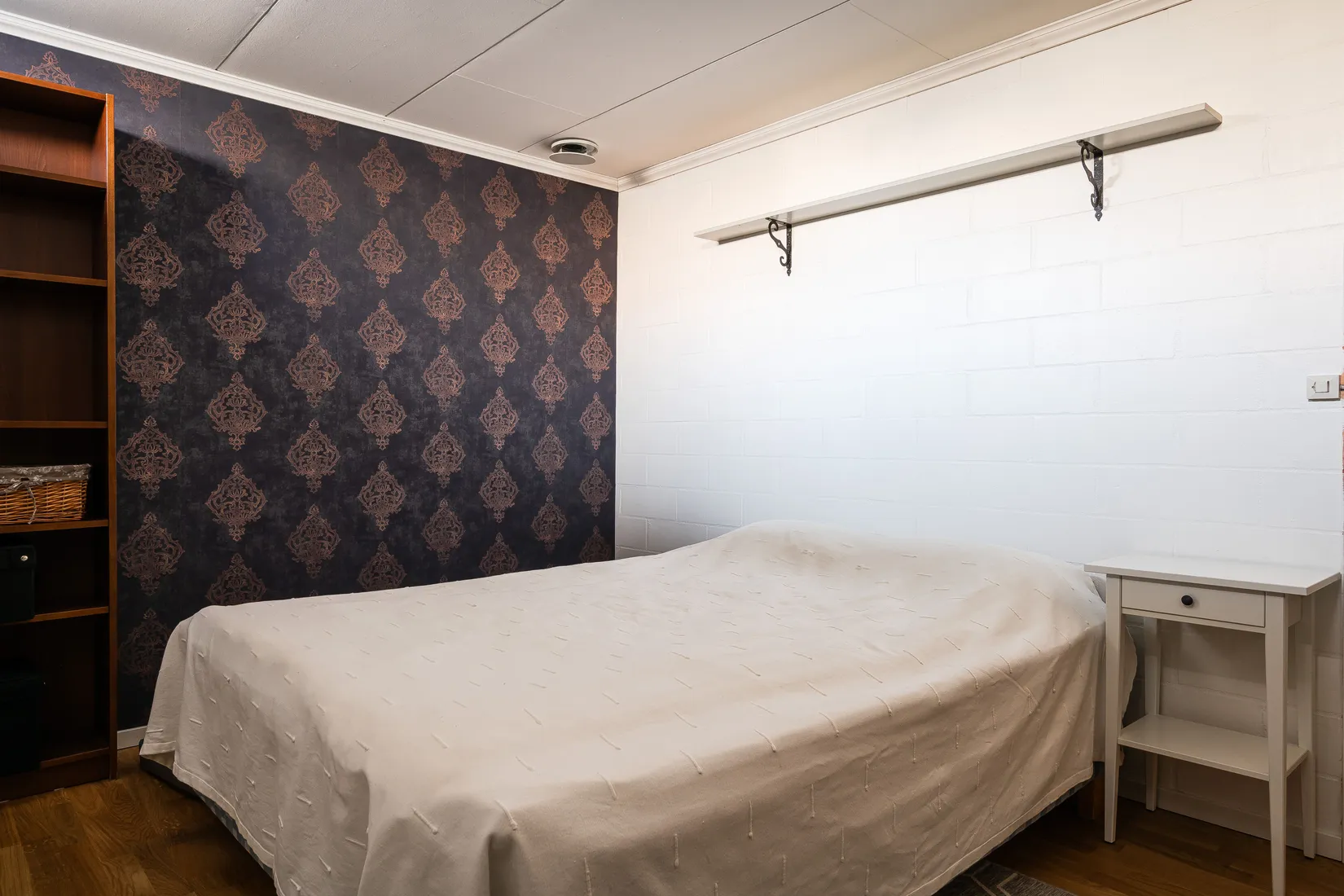 Villa, Takdroppsgatan 9, Morö Backe, Skellefteå