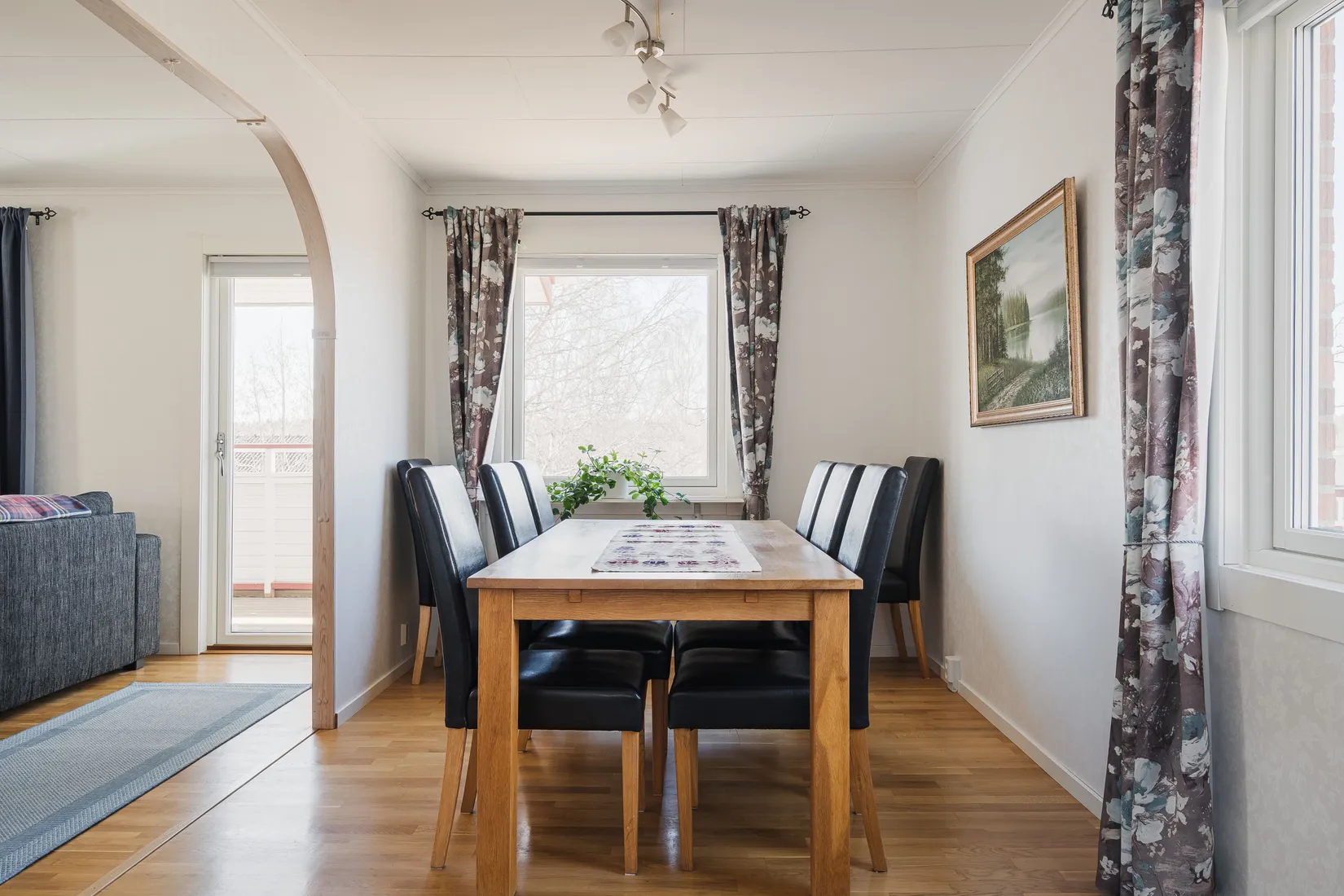 Villa, Takdroppsgatan 9, Morö Backe, Skellefteå