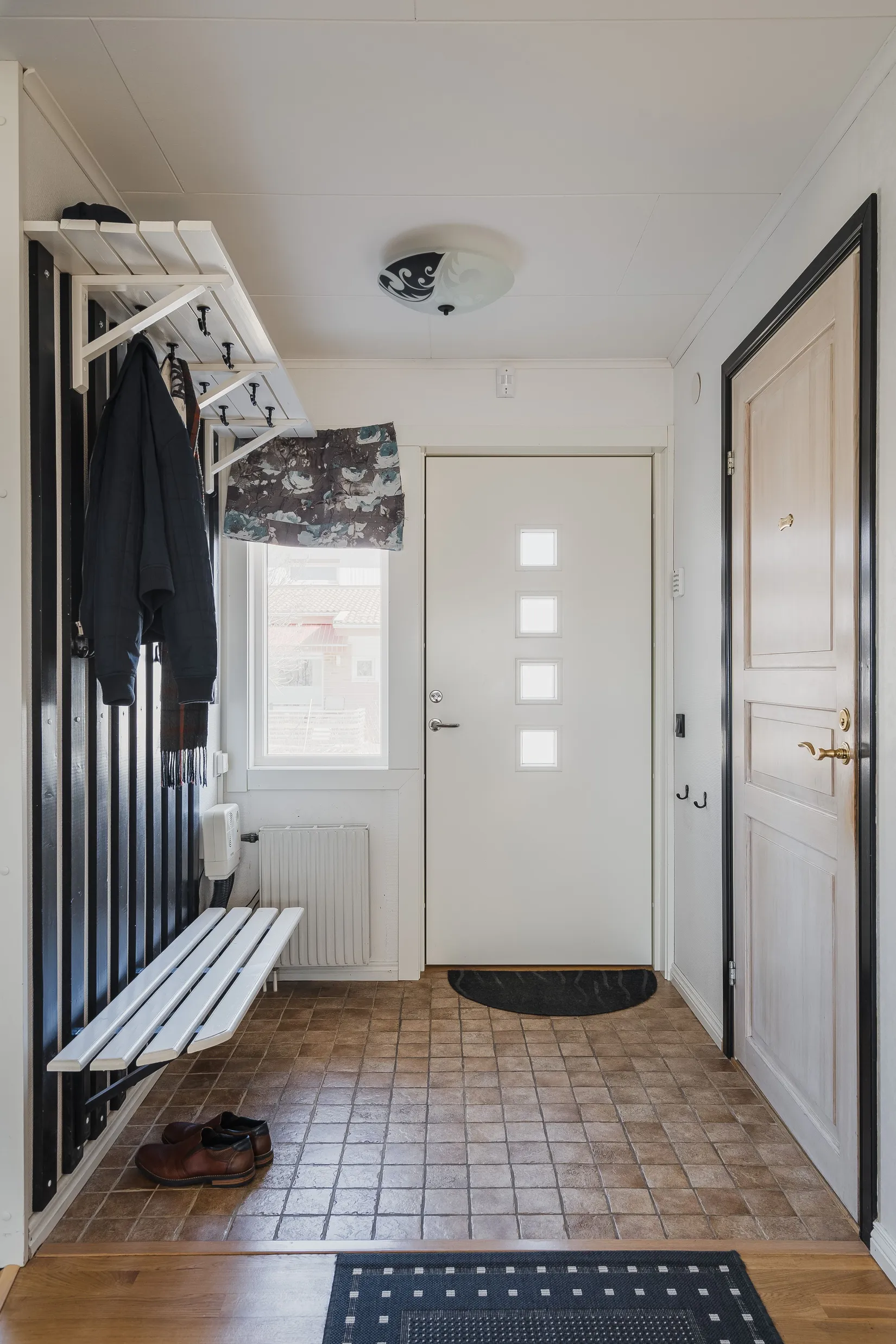 Villa, Takdroppsgatan 9, Morö Backe, Skellefteå