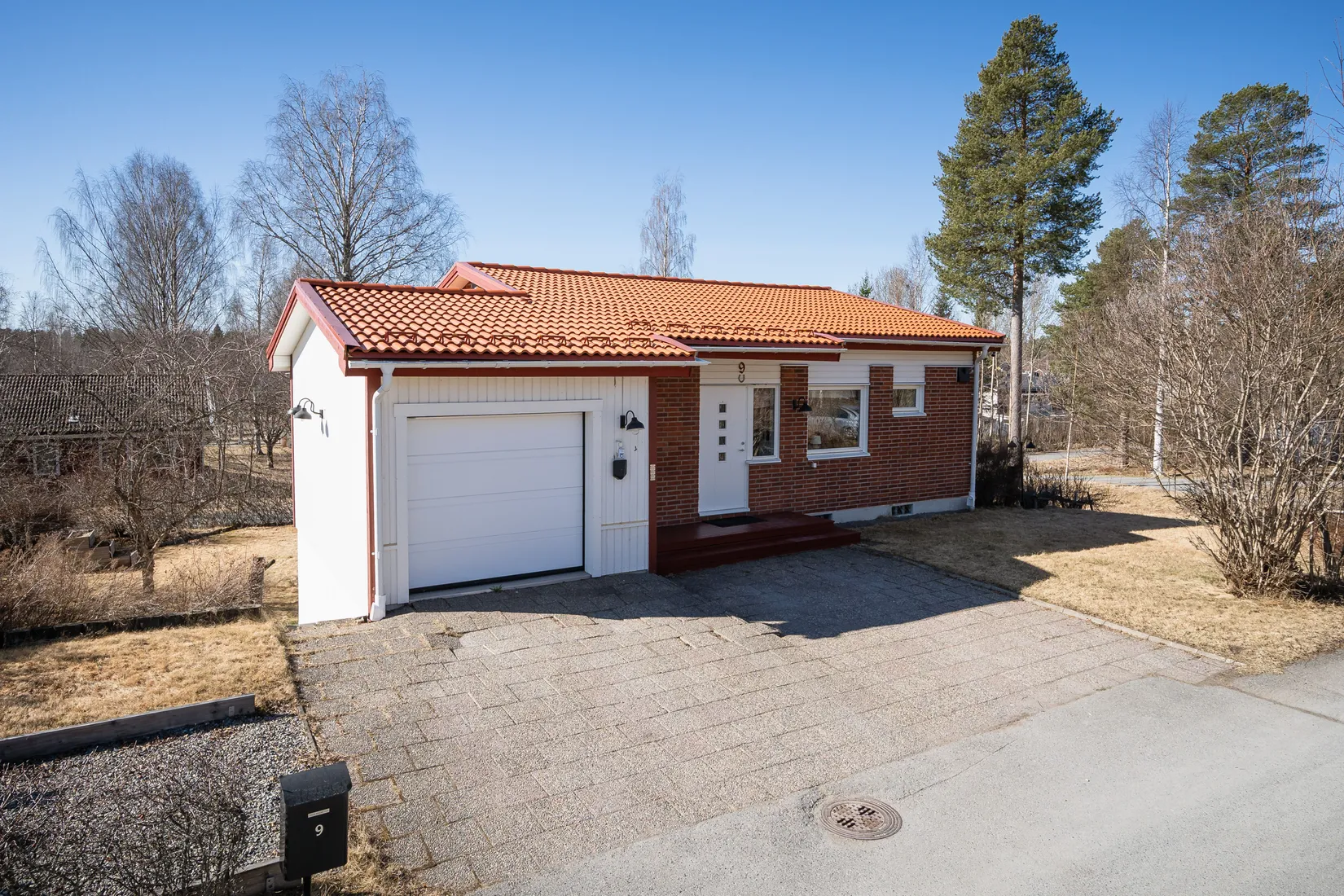Villa, Takdroppsgatan 9, Morö Backe, Skellefteå