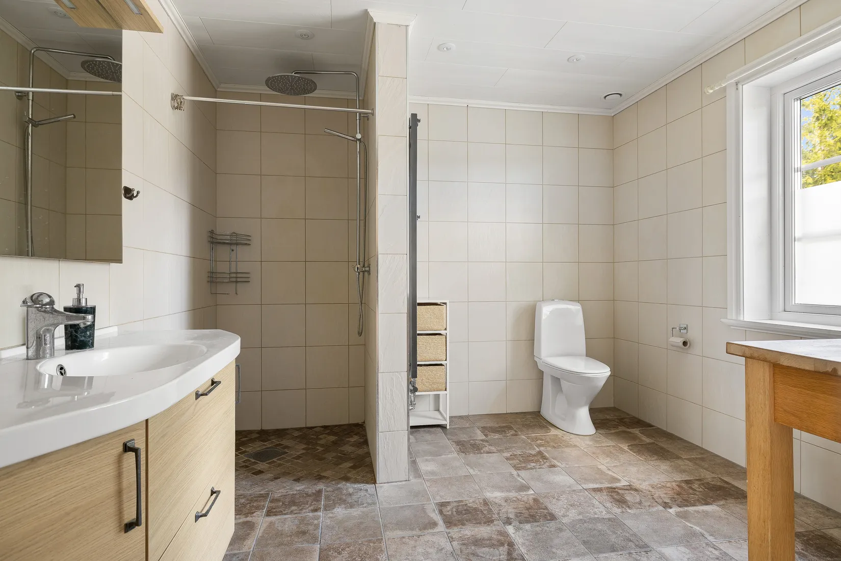 Villa, Enköping Kävra 25, Rekasta, Enköping