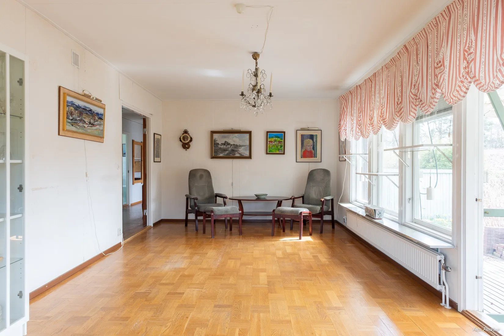 Villa, Kallfrontsgatan 13, Talltorp, Västerås