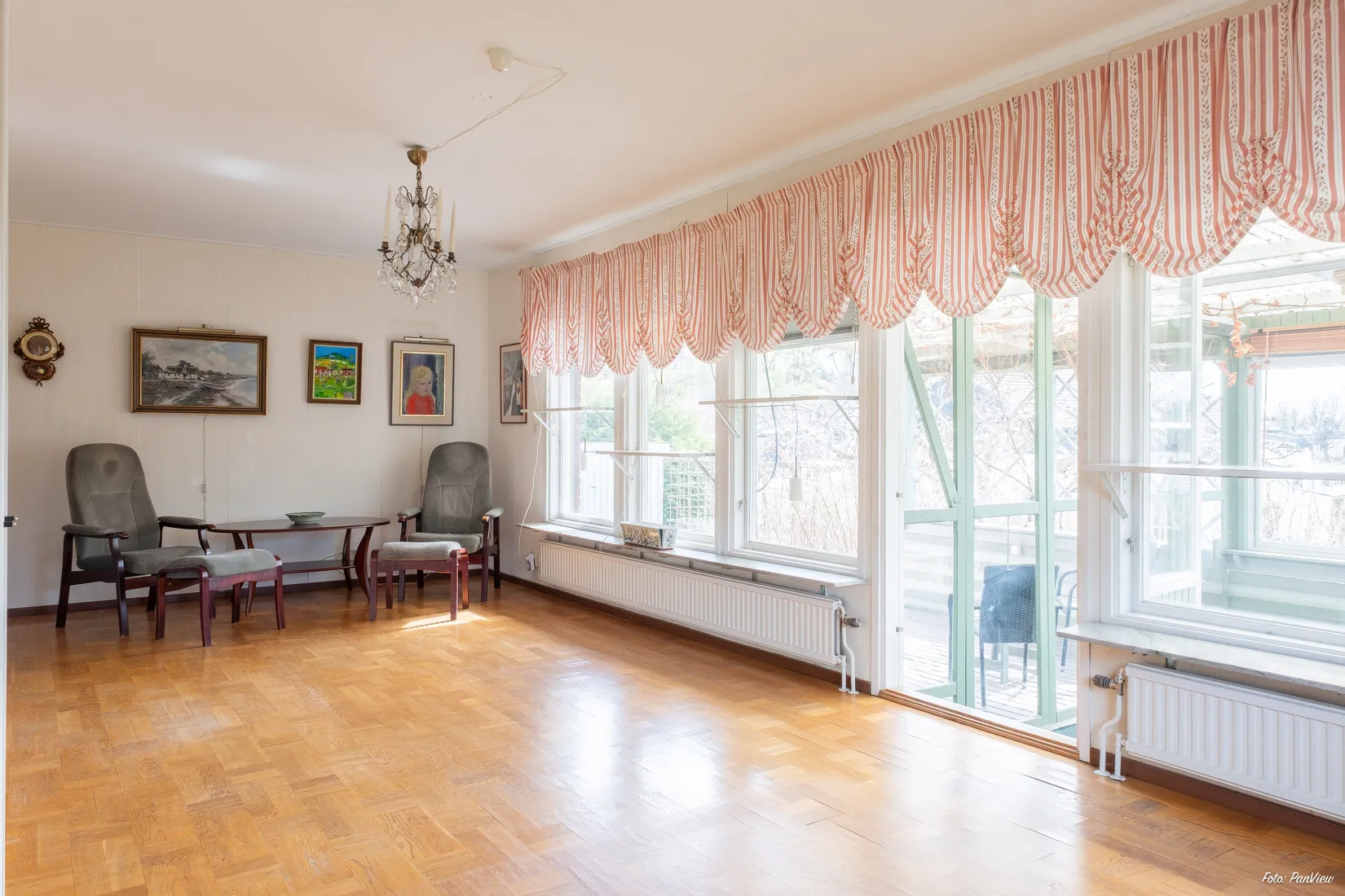Villa, Kallfrontsgatan 13, Talltorp, Västerås