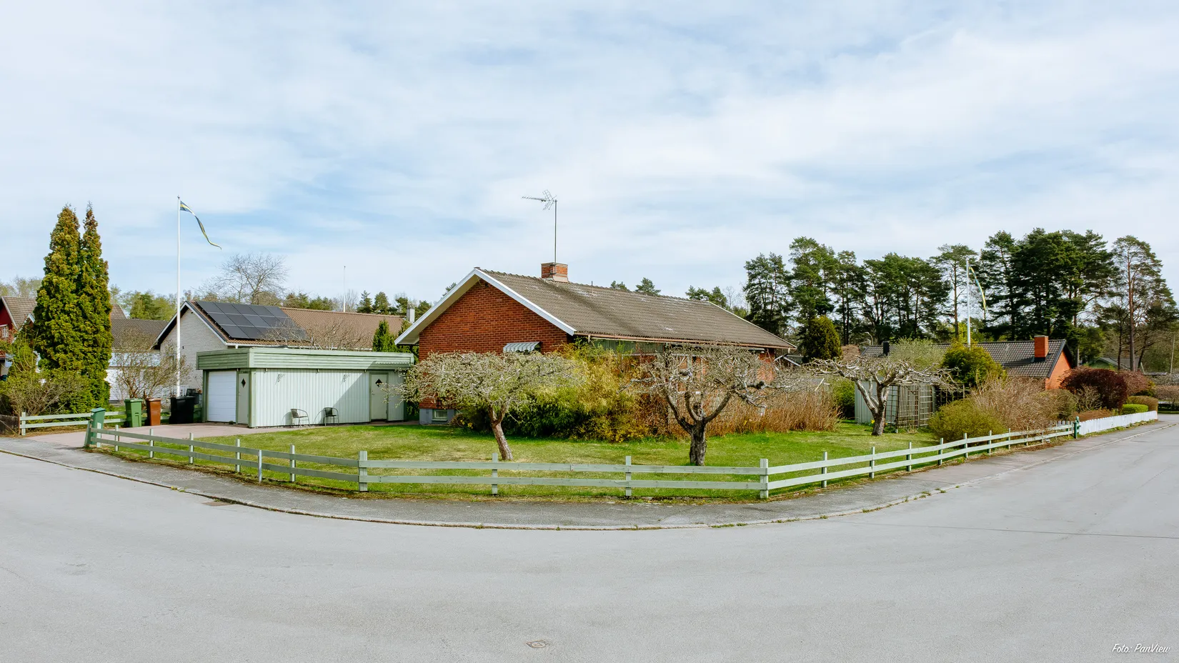 Villa, Kallfrontsgatan 13, Talltorp, Västerås