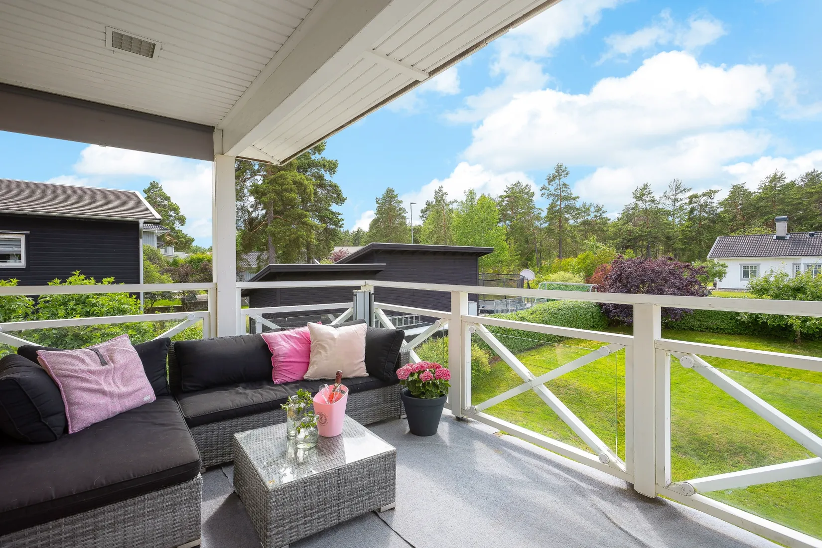 Villa, Krokivägen 12, Viksjö Hummelmora, Järfälla