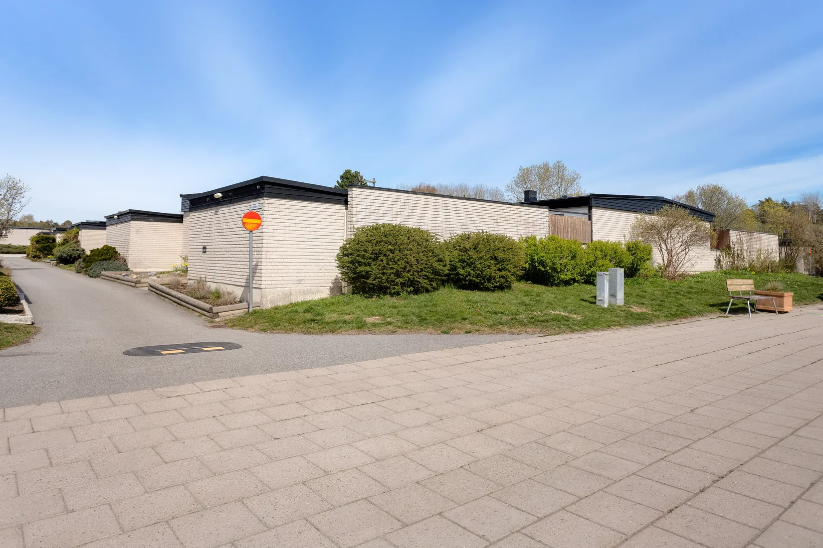 Villa, Radhus, Tennisgränd 2, Träkvista, Ekerö
