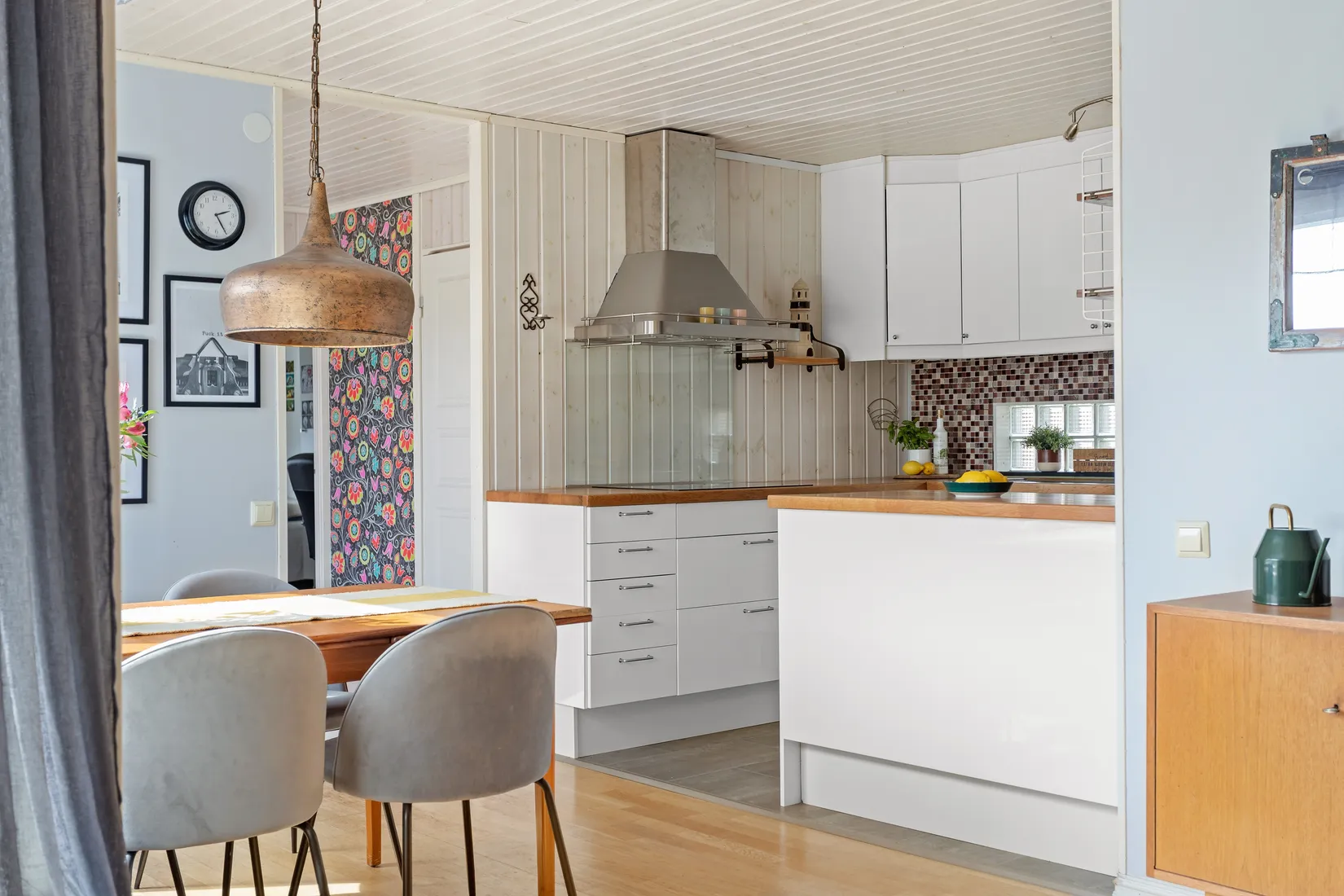 Villa, Radhus, Tennisgränd 2, Träkvista, Ekerö