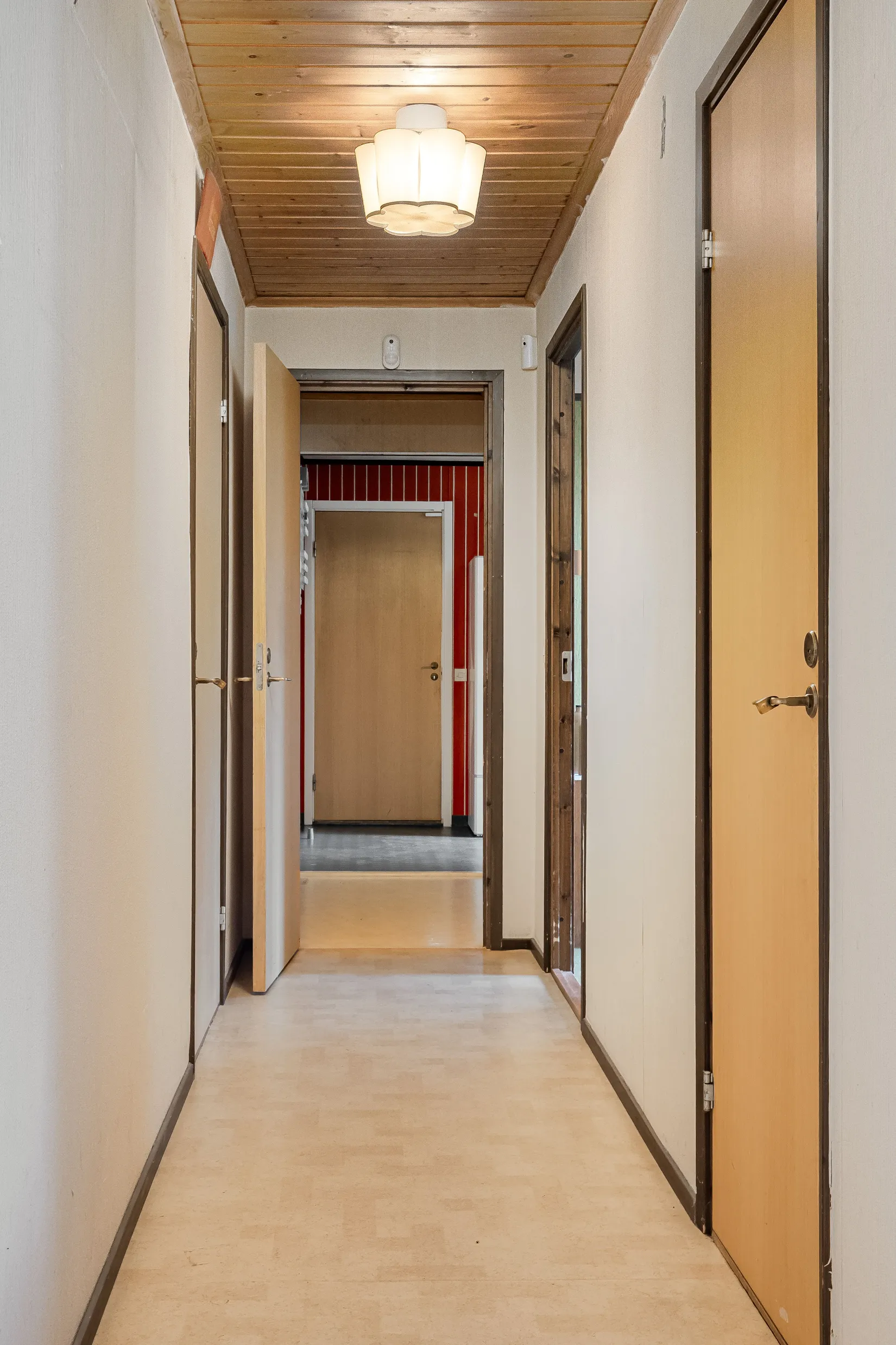 Villa, Krokusgatan 26, Skuggan, Sala