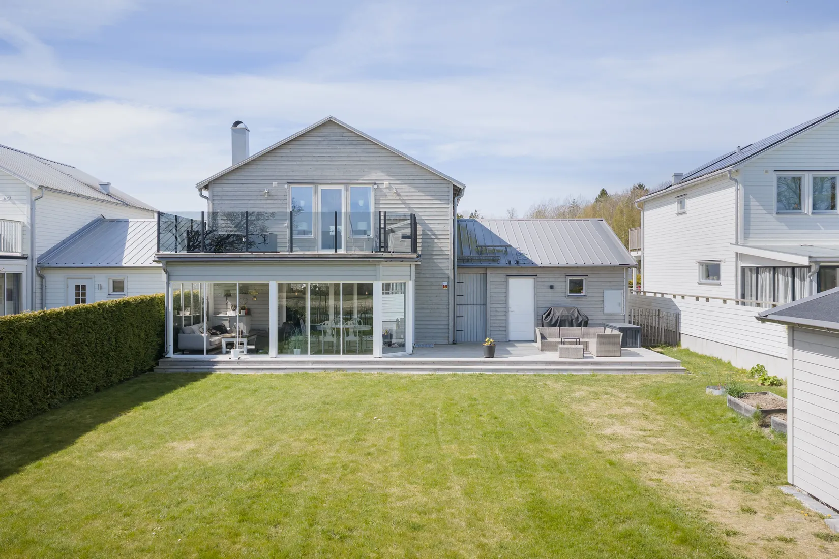 Radhus, Mästerbovägen 26, Motala