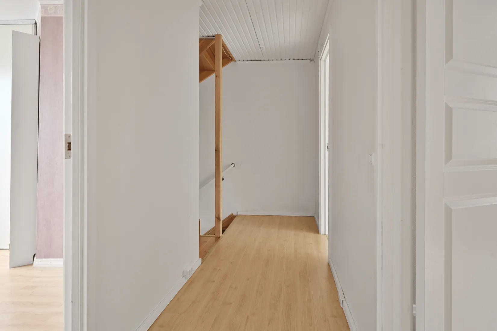 Villa, Radhus, Runbyvägen 36, Runby, Upplands Väsby