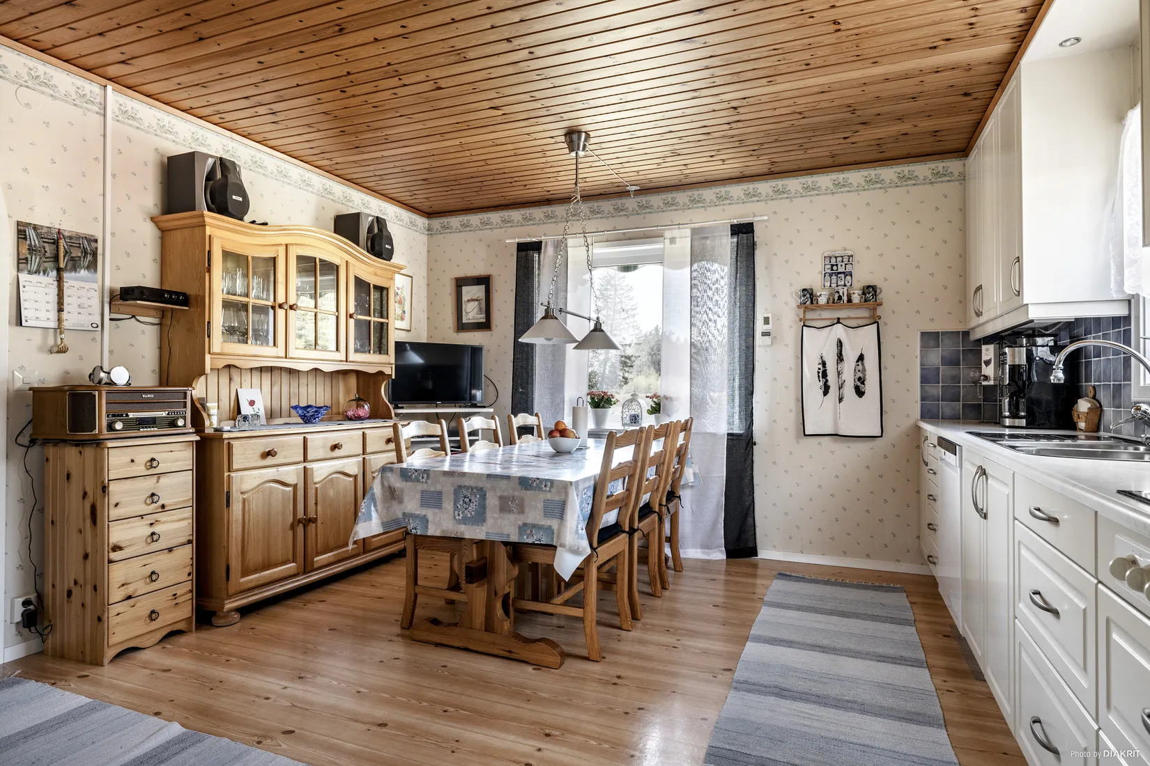 Villa, Takan 946, Vänersborg