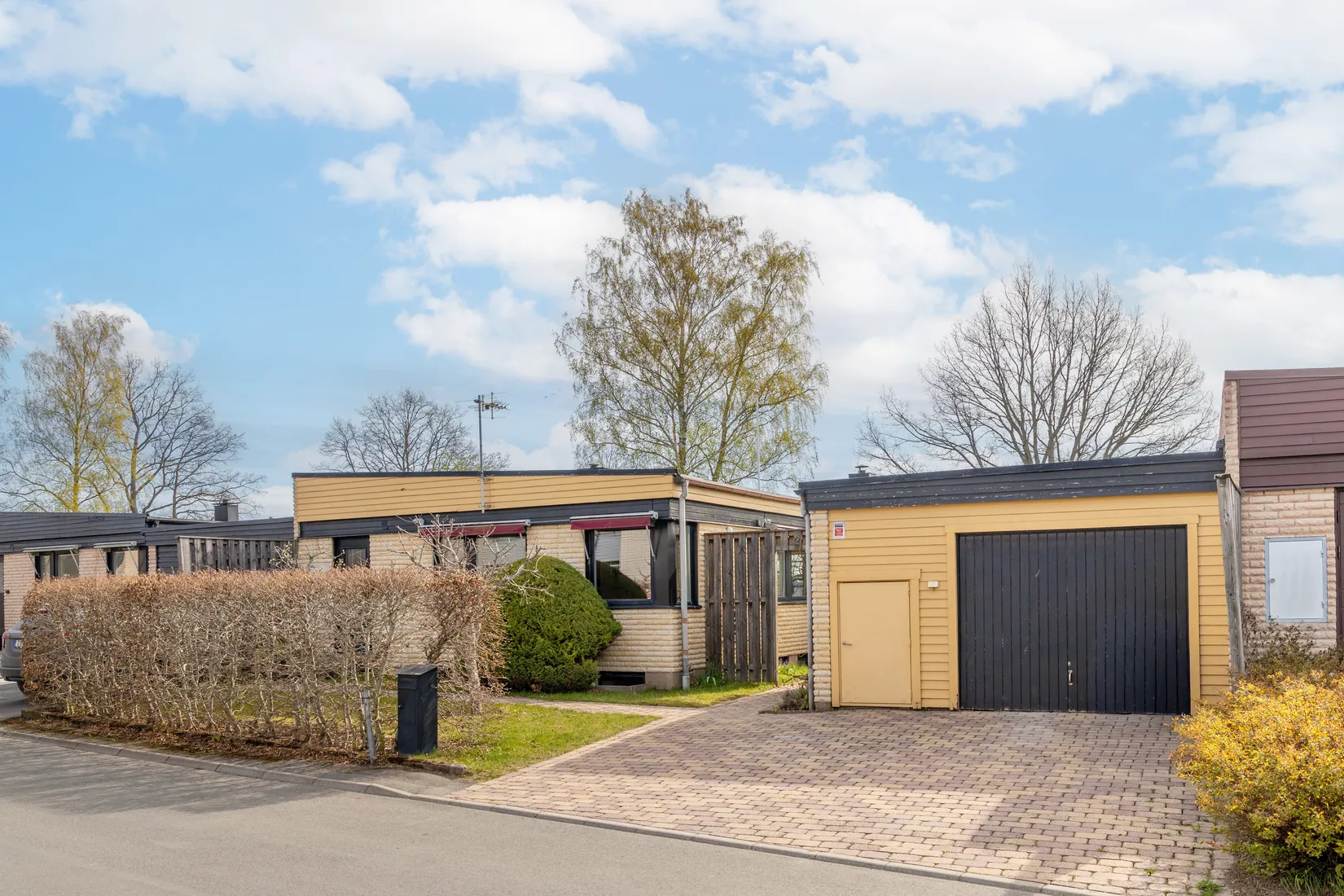 Villa, Radhus, Albert Engströms väg 22, Bymarken, Jönköping