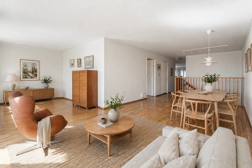 Villa, Radhus, Albert Engströms väg 22, Bymarken, Jönköping