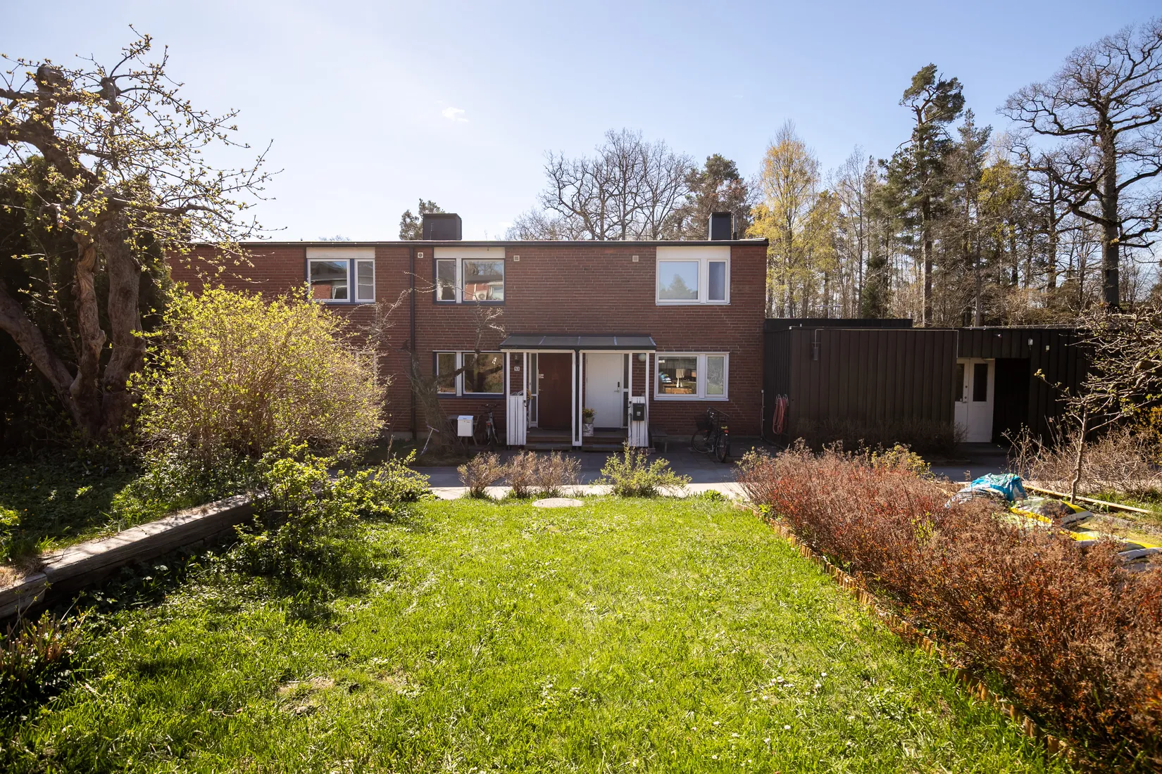 Villa, Radhus, Gräsmarksgränd 29, Farsta, Stockholm