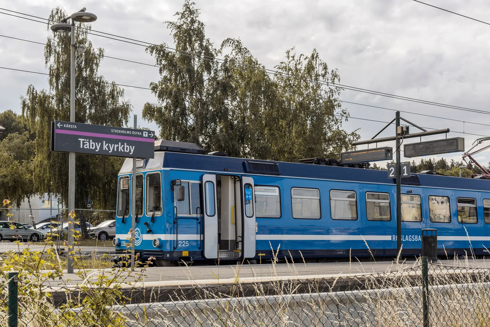 Villa, Holmfrids väg 6, Täby Kyrkby, Täby