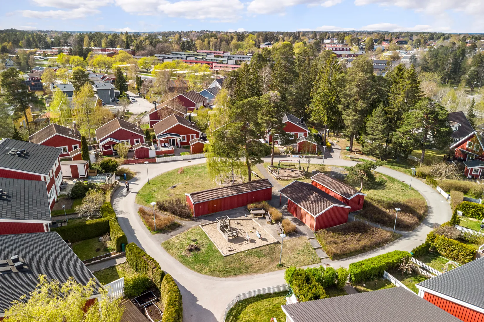 Villa, Radhus, Torplyckegränd 100, Vinsta, Stockholm