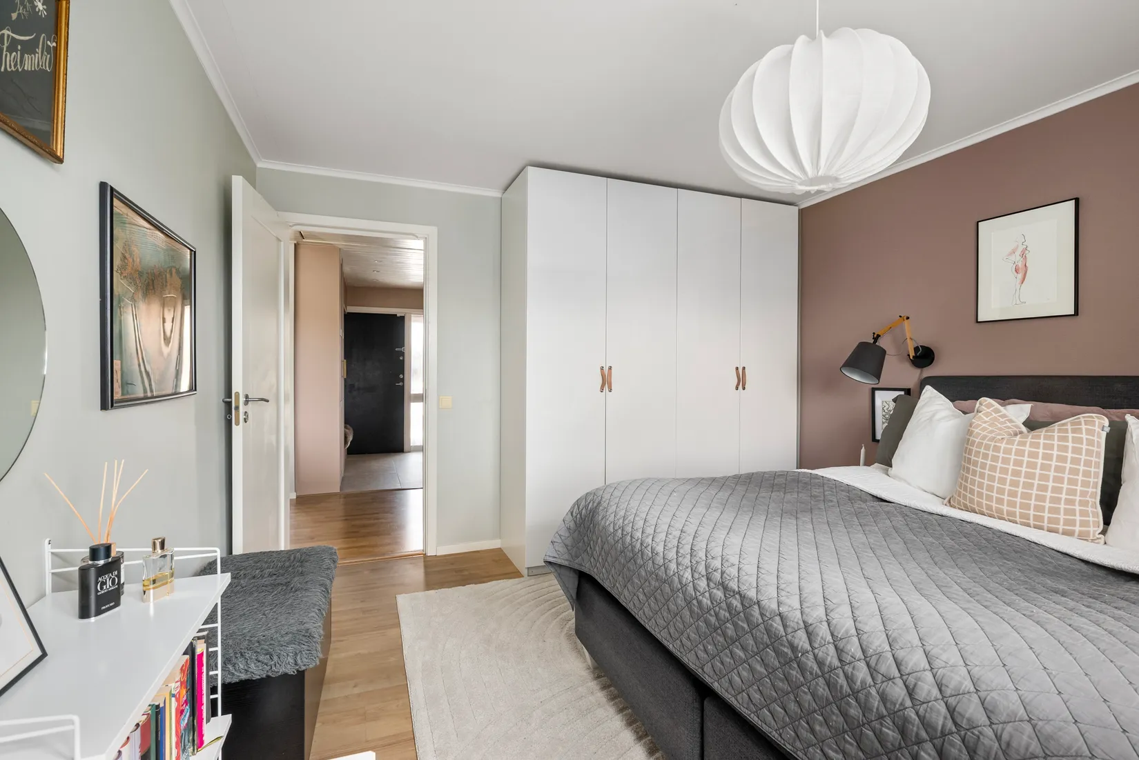 Villa, Radhus, Torplyckegränd 100, Vinsta, Stockholm