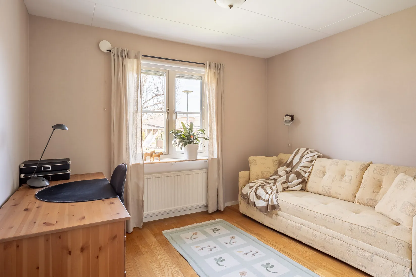 Bostadsrätt, Radhus, Frostagårdsvägen 52, Frostakällan, Skövde