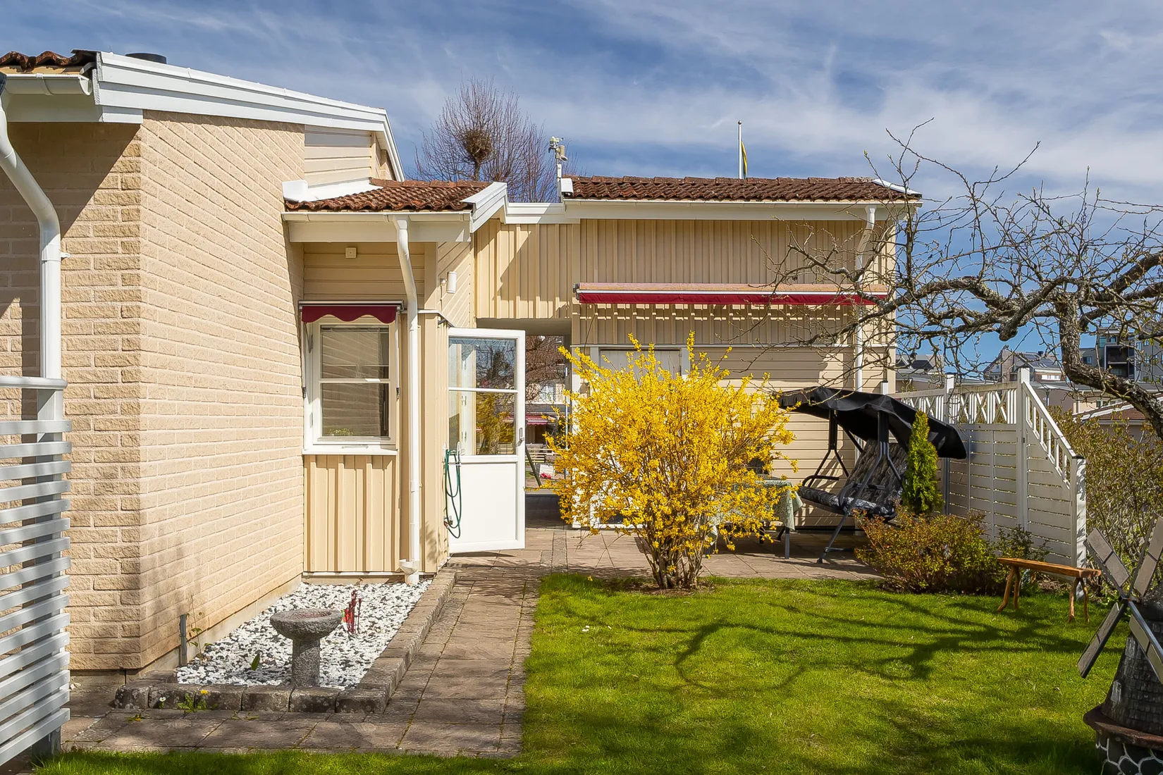 Bostadsrätt, Radhus, Frostagårdsvägen 52, Frostakällan, Skövde