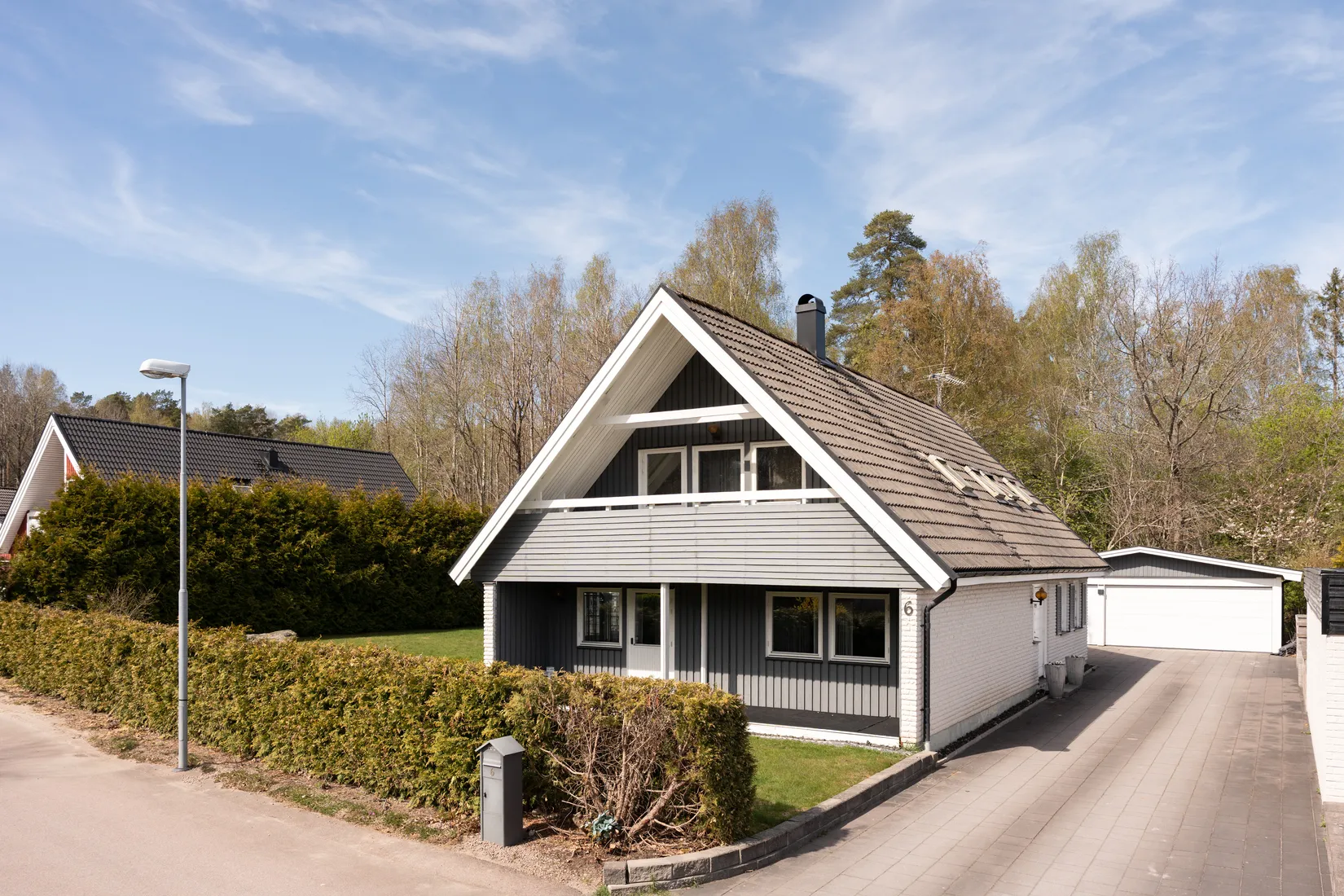 Villa, Tekoppsgatan 6, Skälby, Västerås