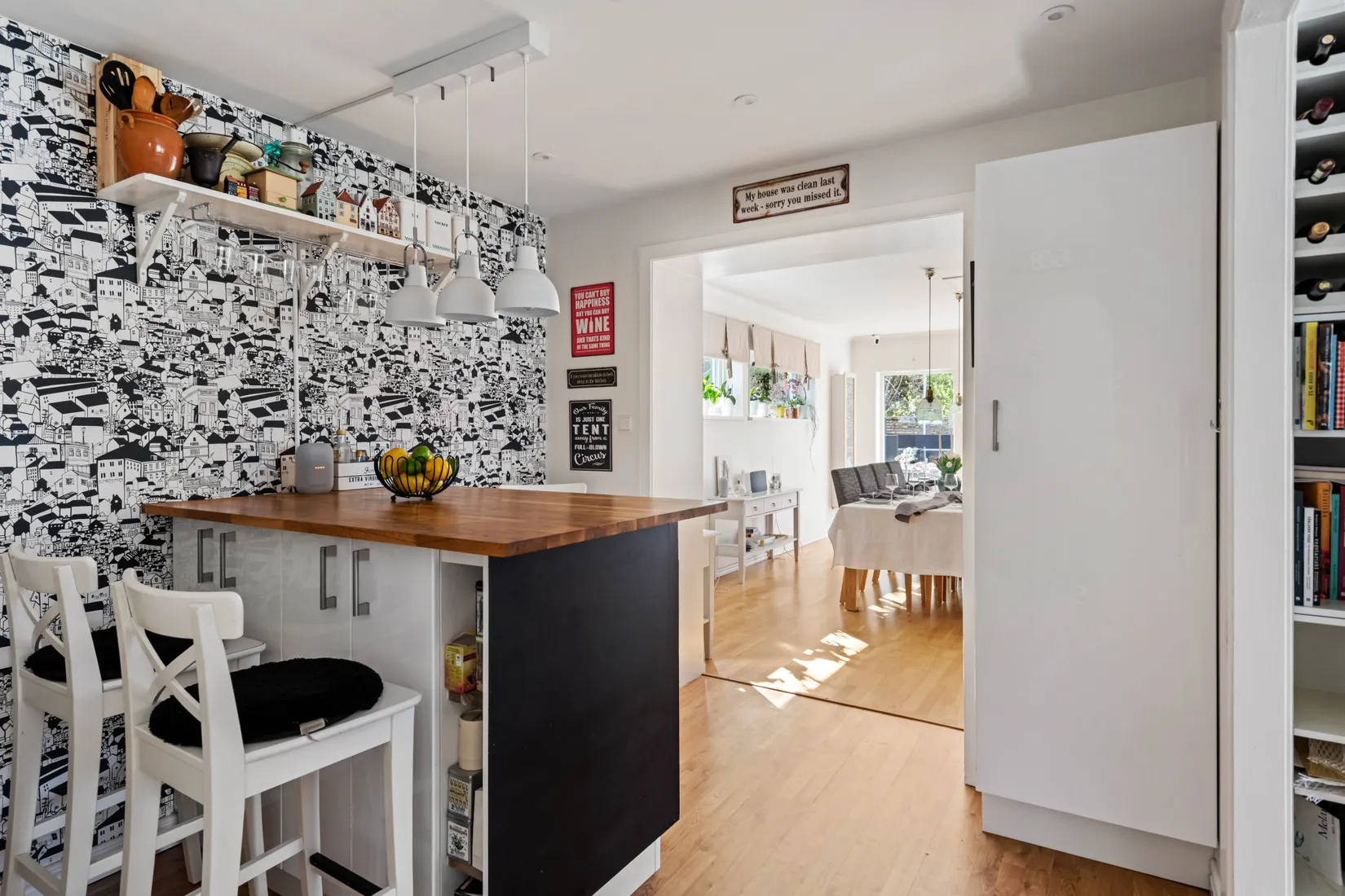 Villa, Tranbärsstigen 1, Roslags Näsby, Täby