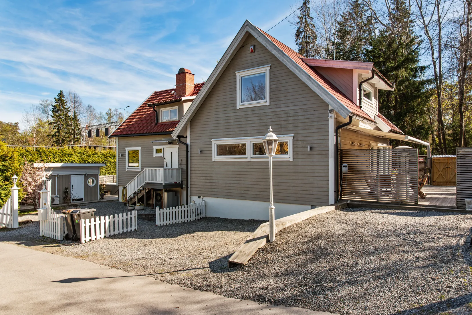 Villa, Tranbärsstigen 1, Roslags Näsby, Täby