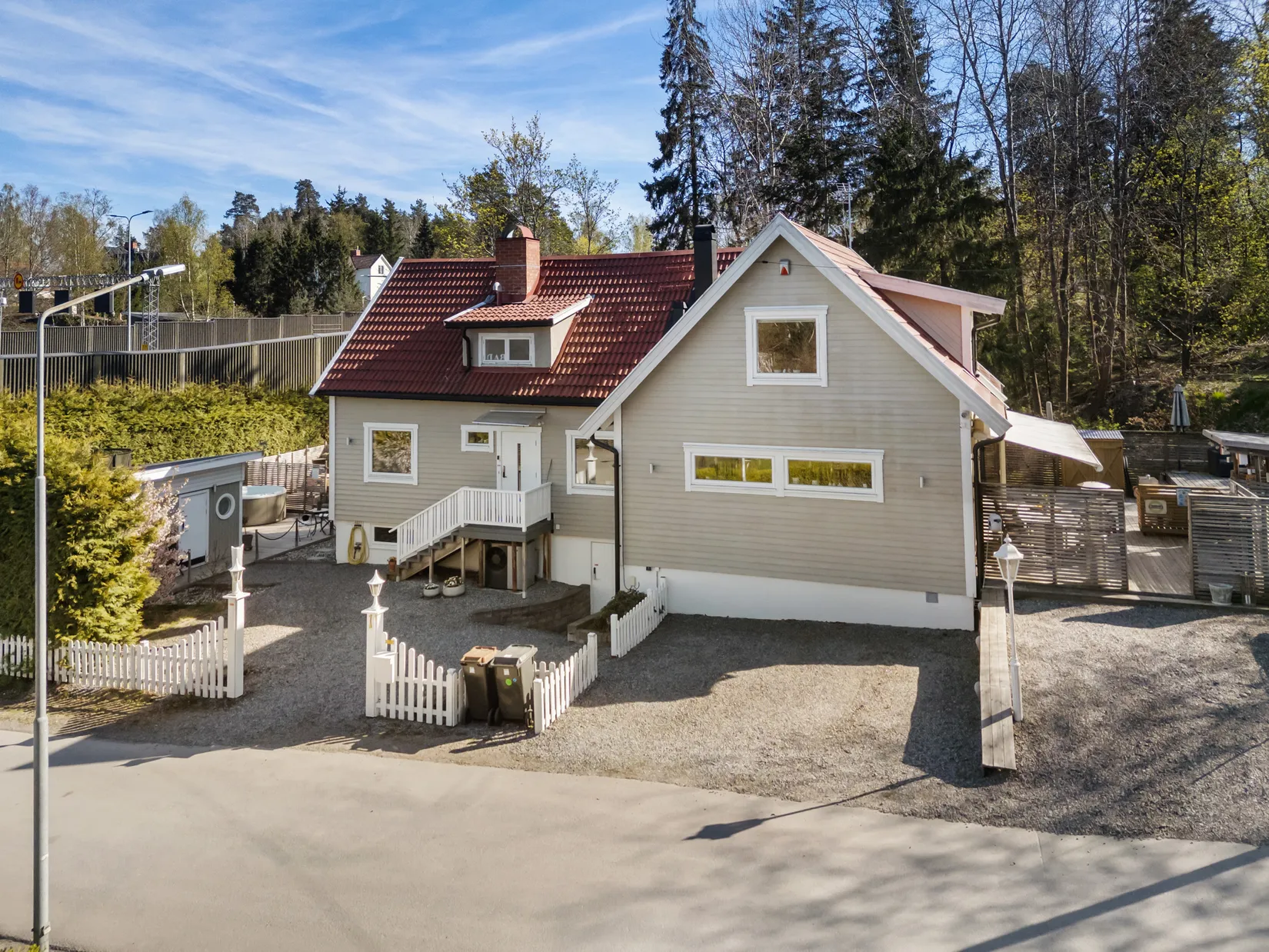 Villa, Tranbärsstigen 1, Roslags Näsby, Täby