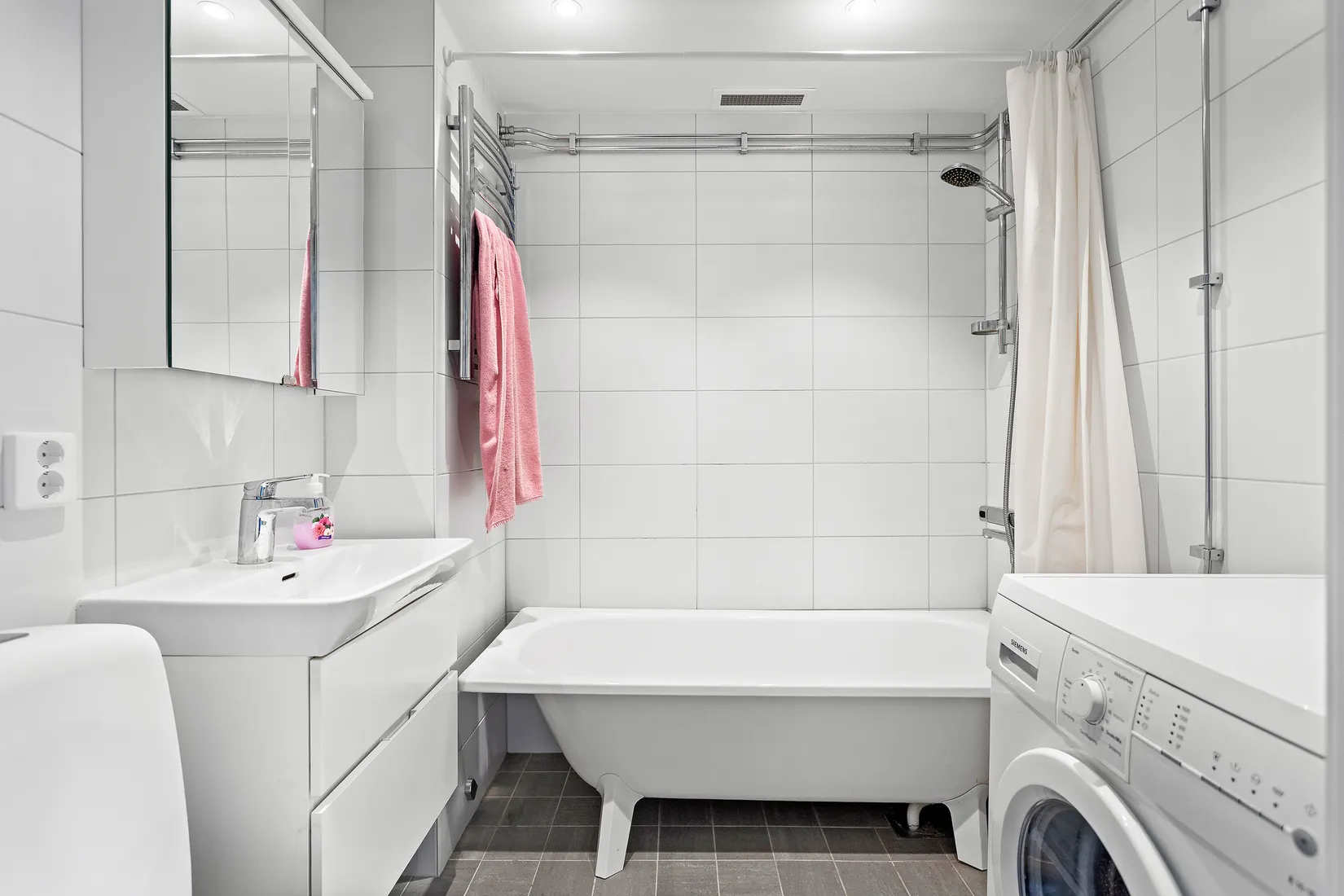 Bostadsrätt, Lomvägen 65, Sollentuna / Kärrdal , Sollentuna