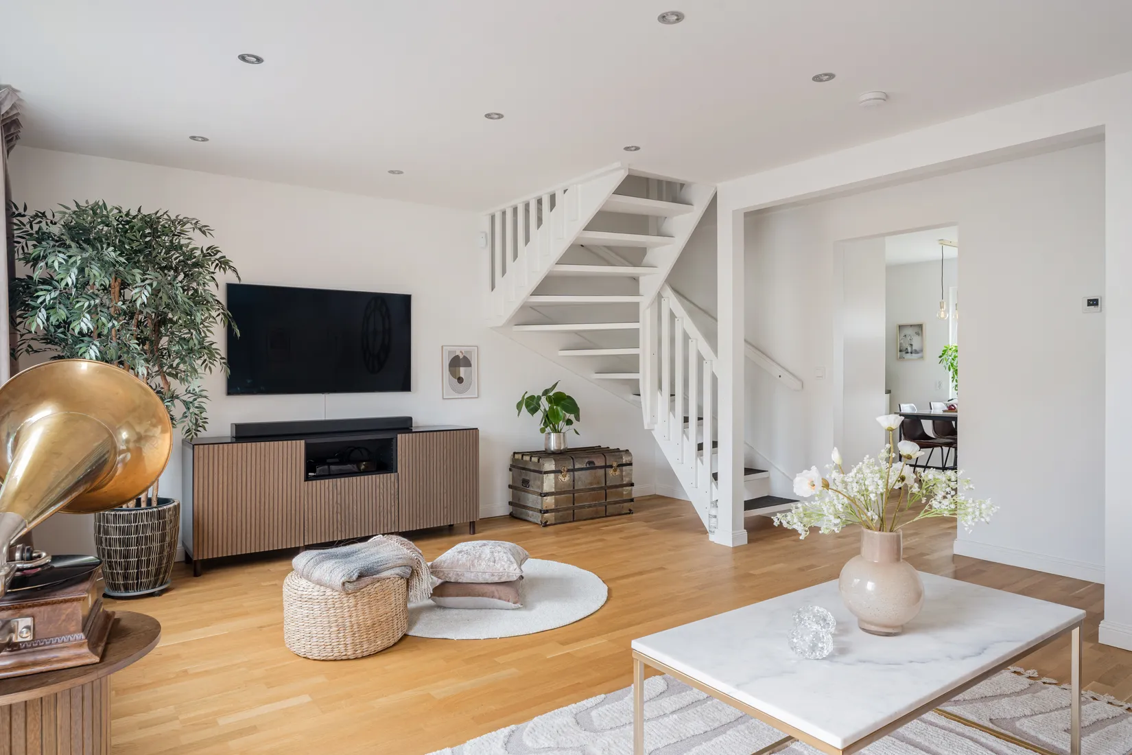 Bostadsrätt, Radhus, Orgonavägen 37, Skälby, Järfälla