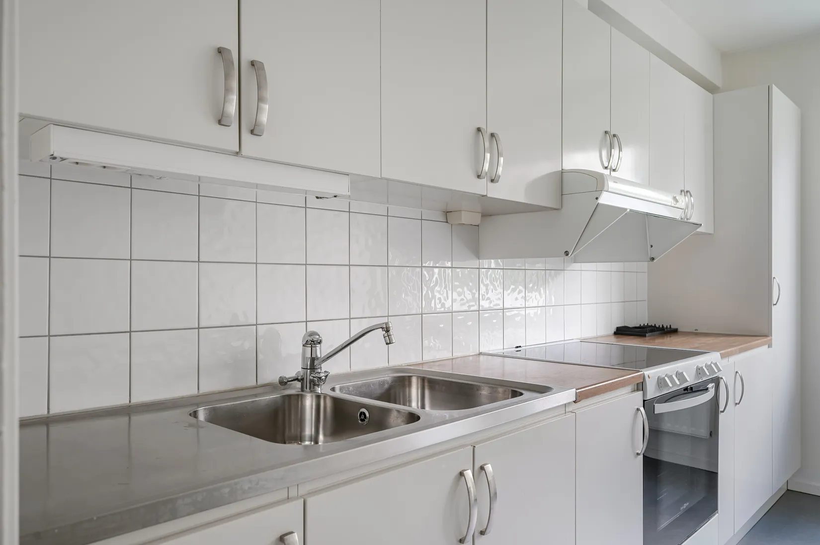 Bostadsrätt, Ängsnäsvägen 1, Centrala Huddinge, Huddinge