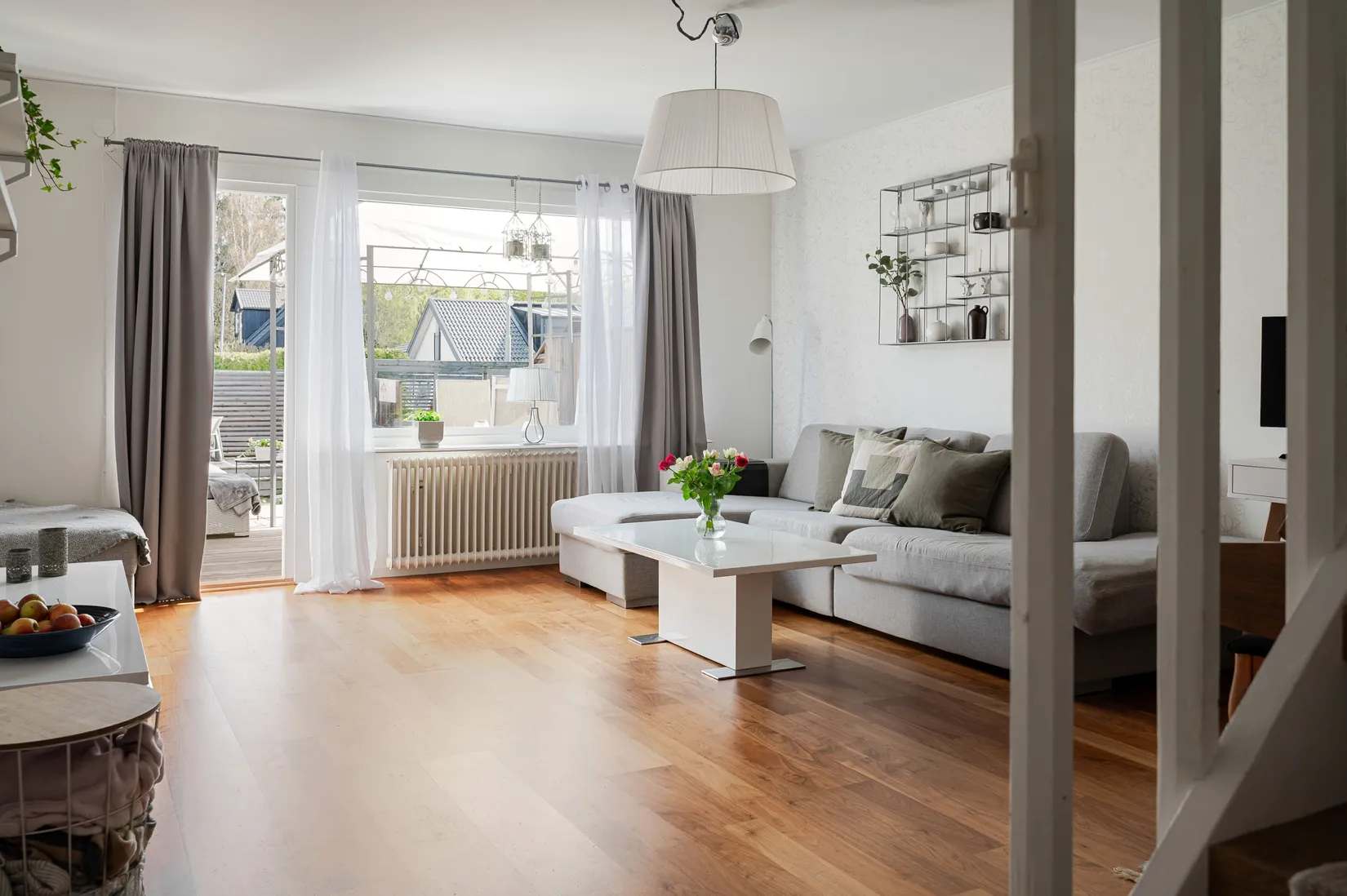Villa, Radhus, Gräsvägen 28, Kynäs, Huddinge