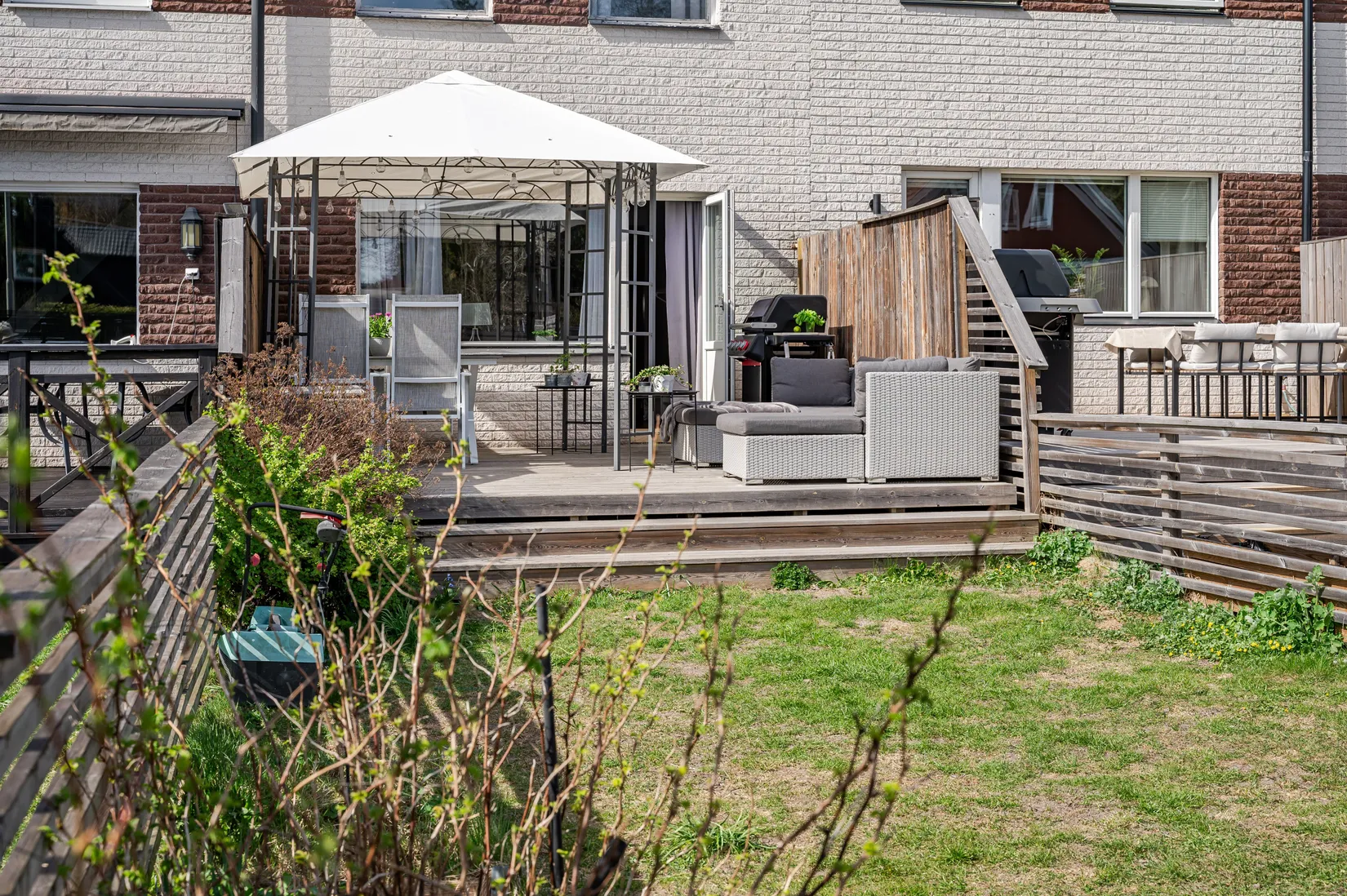 Villa, Radhus, Gräsvägen 28, Kynäs, Huddinge