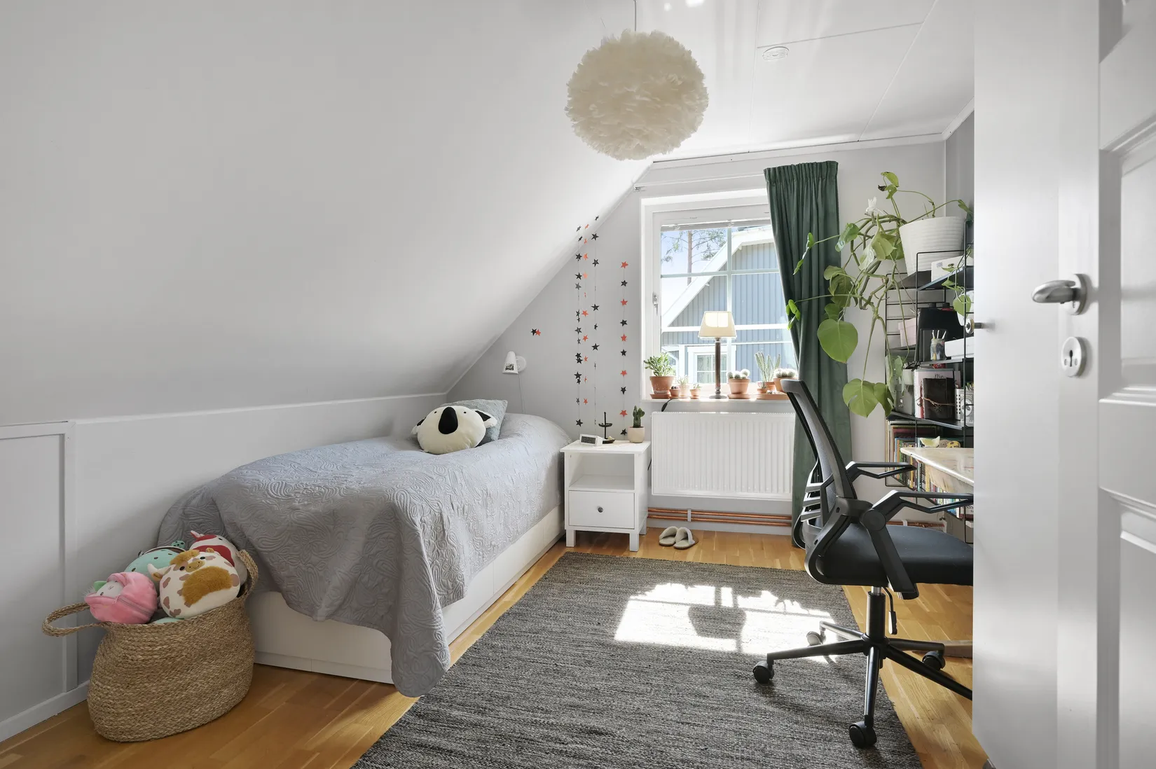 Villa, Julivägen 2B, Trollbäcken, Tyresö