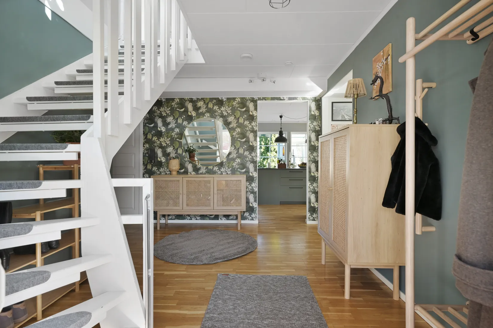 Villa, Julivägen 2B, Trollbäcken, Tyresö