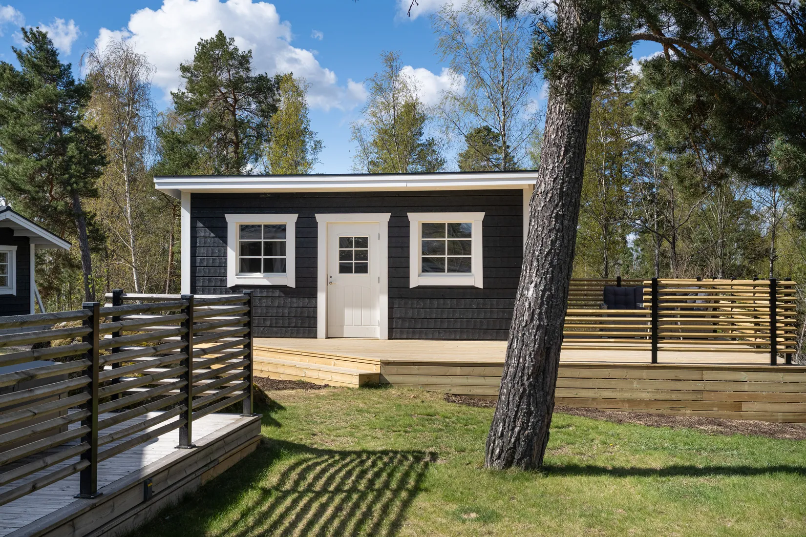 Fritidshus, Tre backars väg 26, Sanda, Strängnäs
