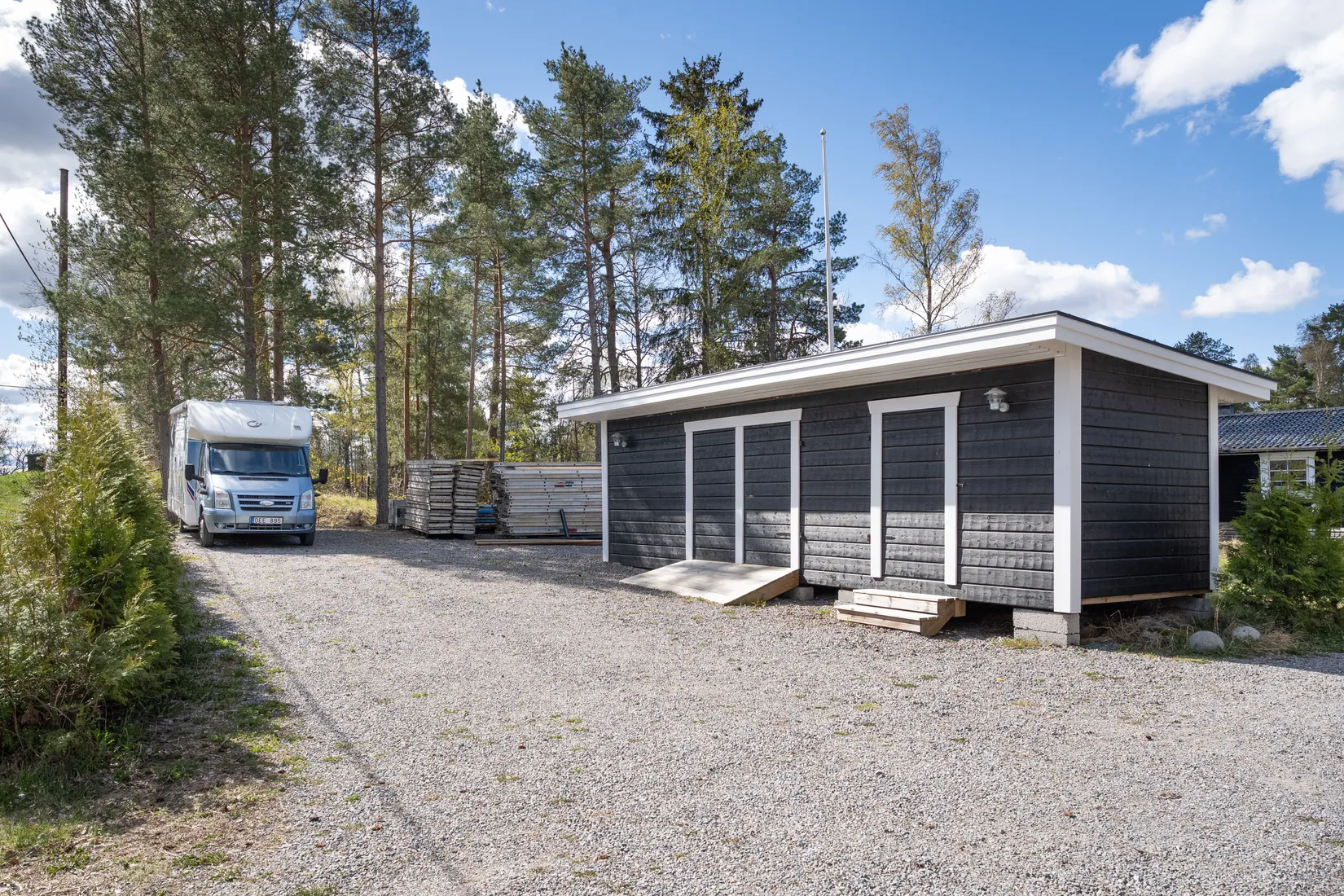 Fritidshus, Tre backars väg 26, Sanda, Strängnäs